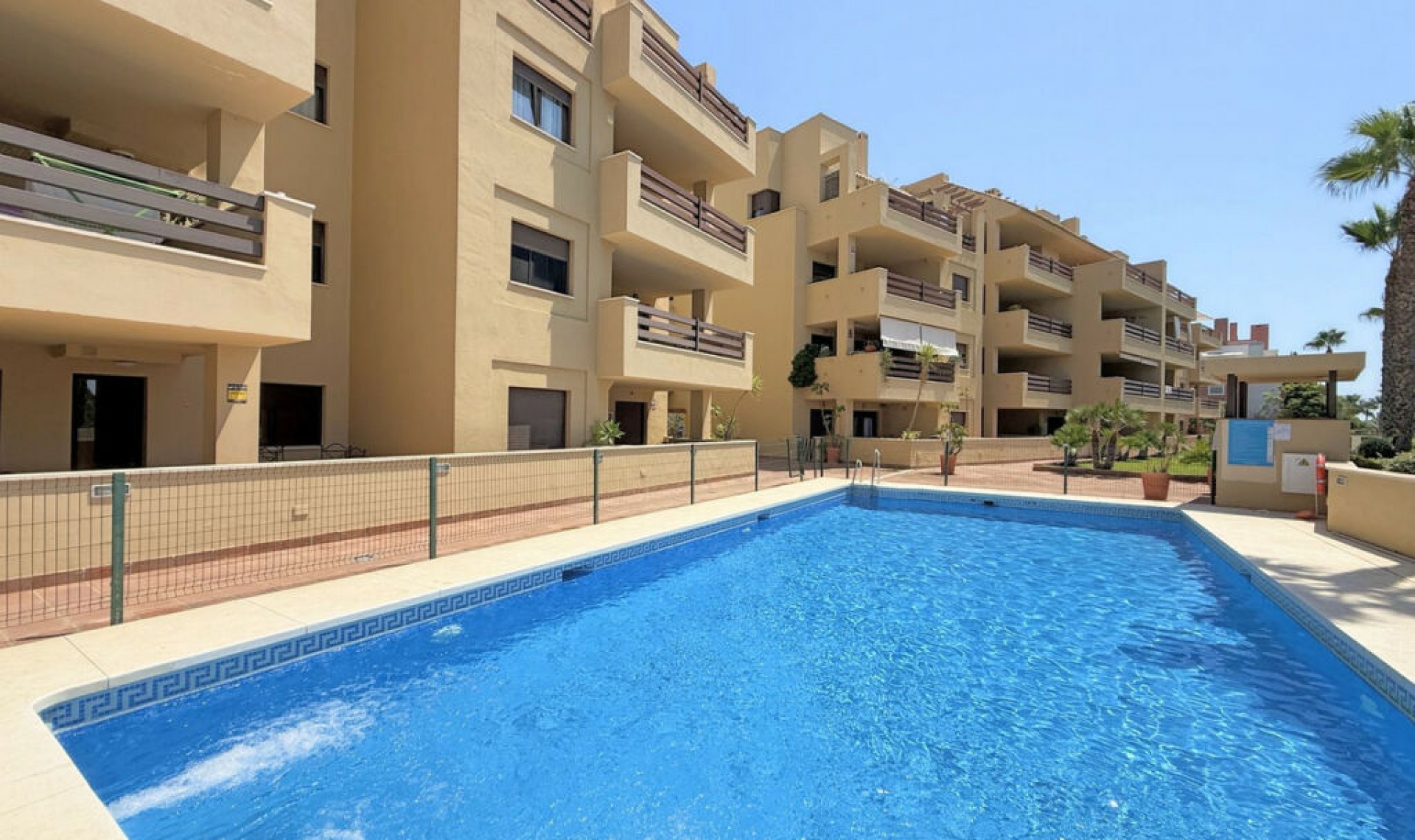 Resale - Apartment -
Sotogrande Costa