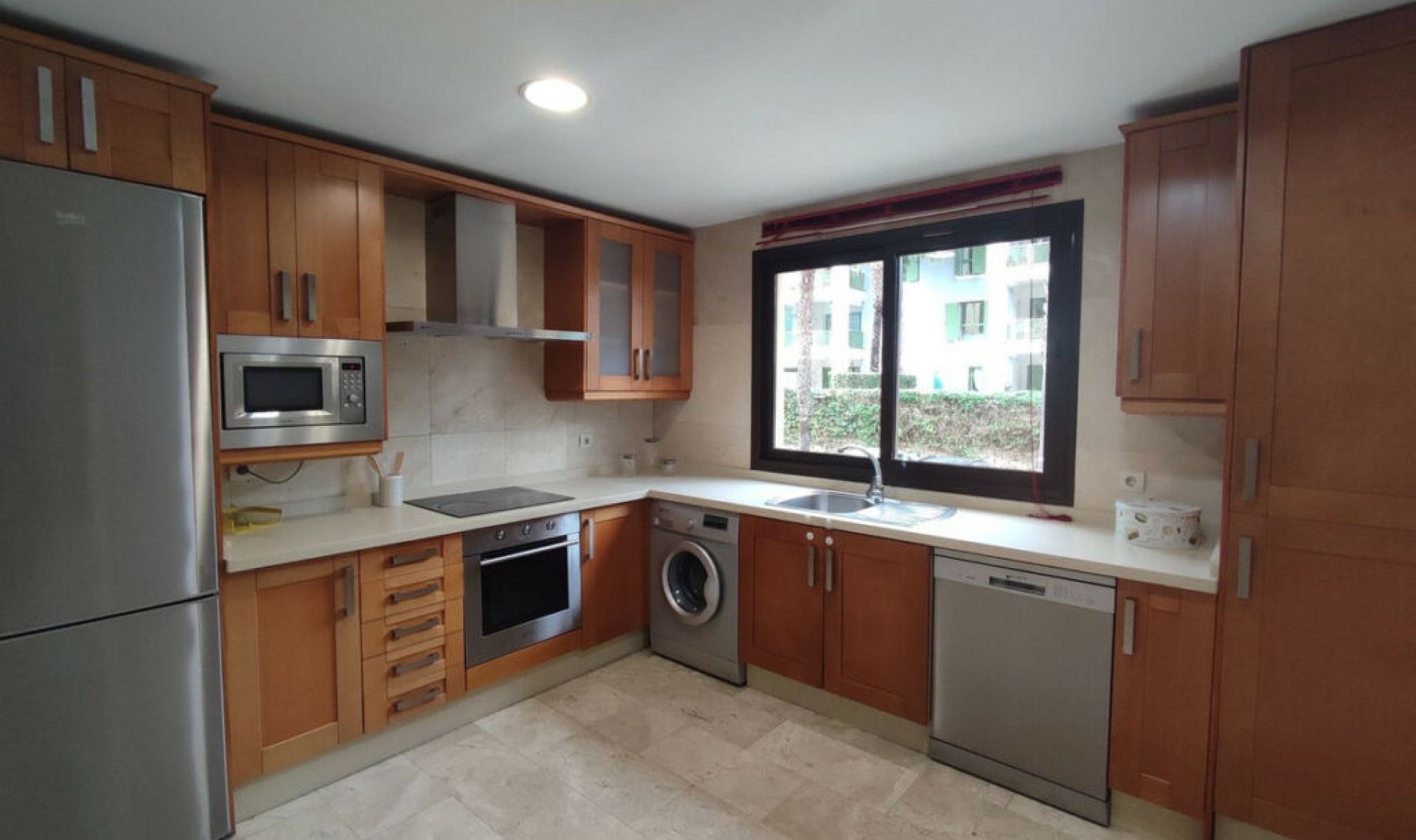 Resale - Apartment -
Sotogrande Marina