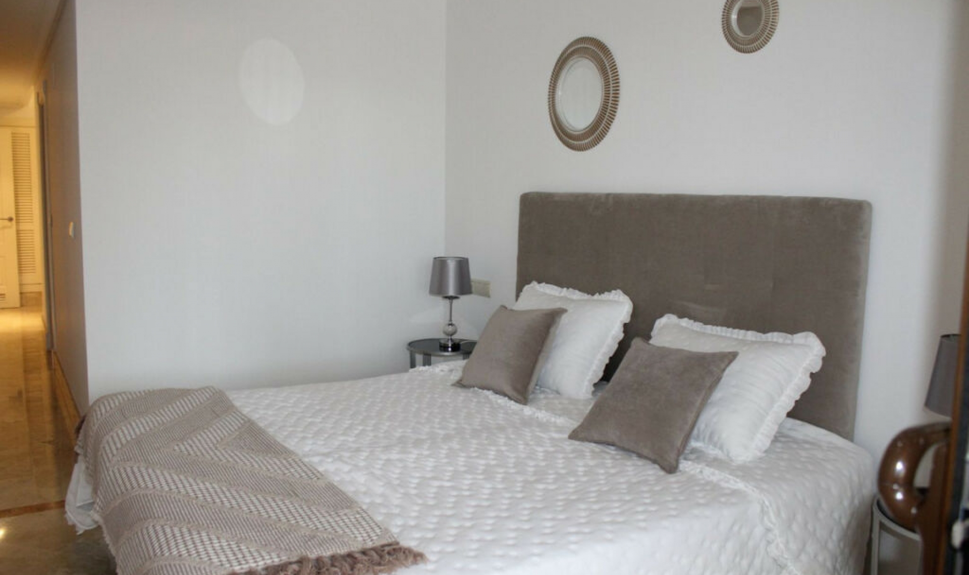 Resale - Apartment -
Sotogrande Marina