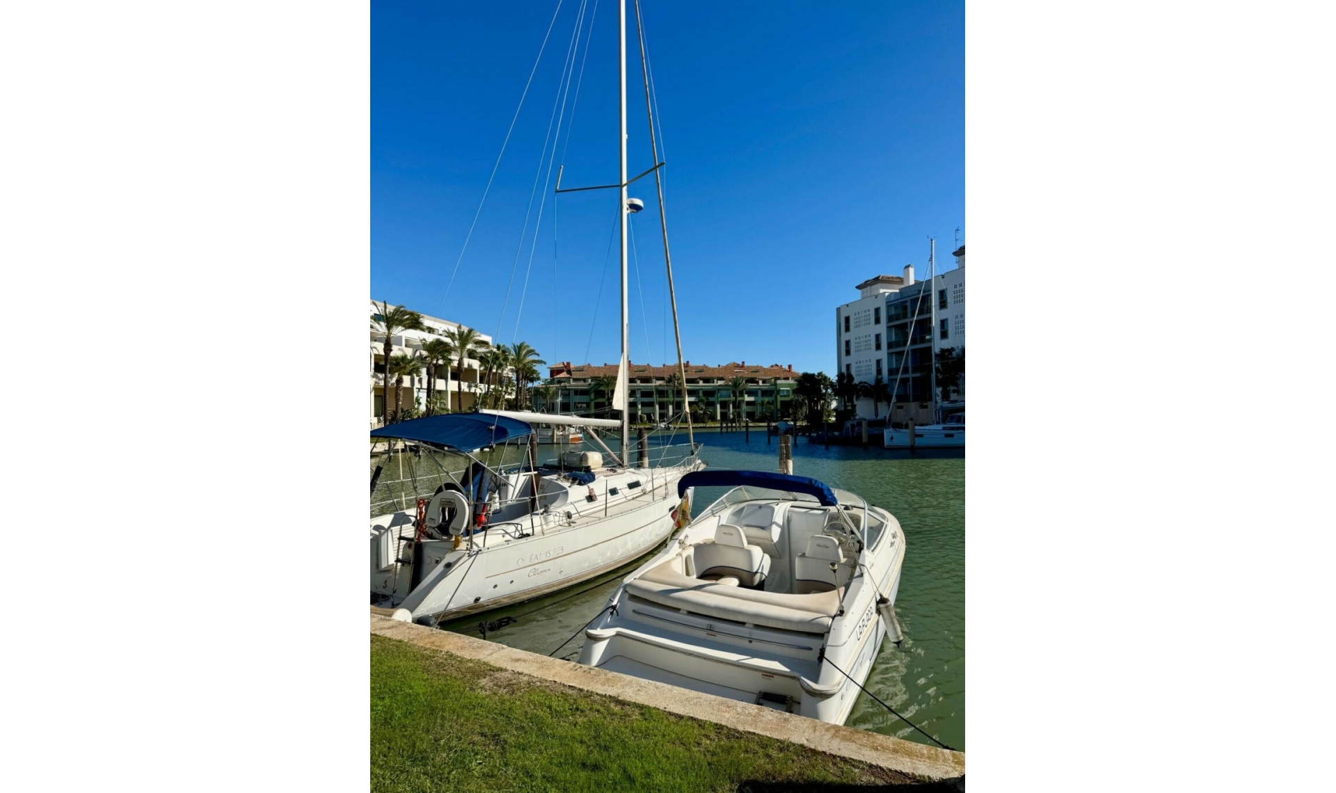 Resale - Apartment -
Sotogrande Marina