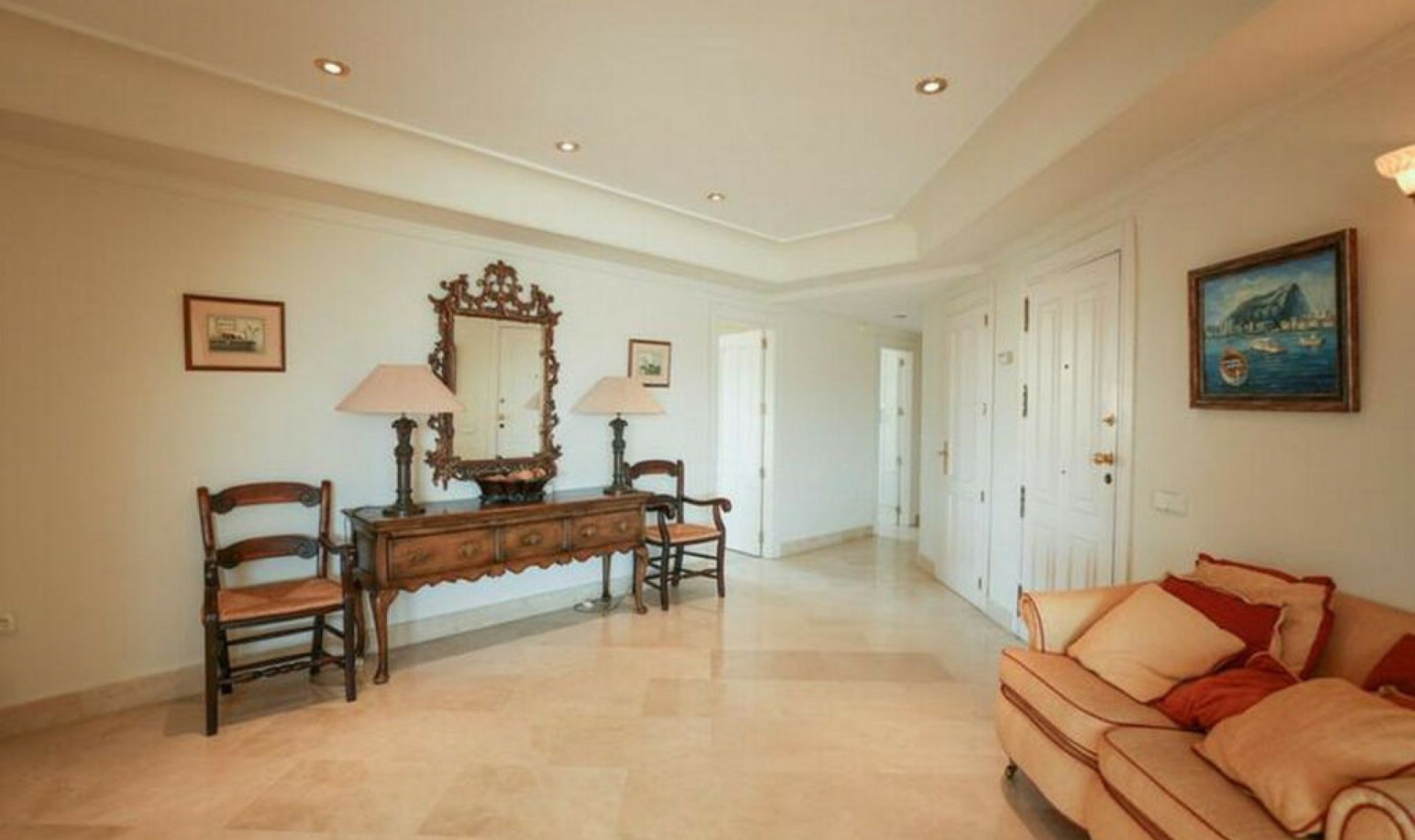 Resale - Apartment -
Sotogrande Marina