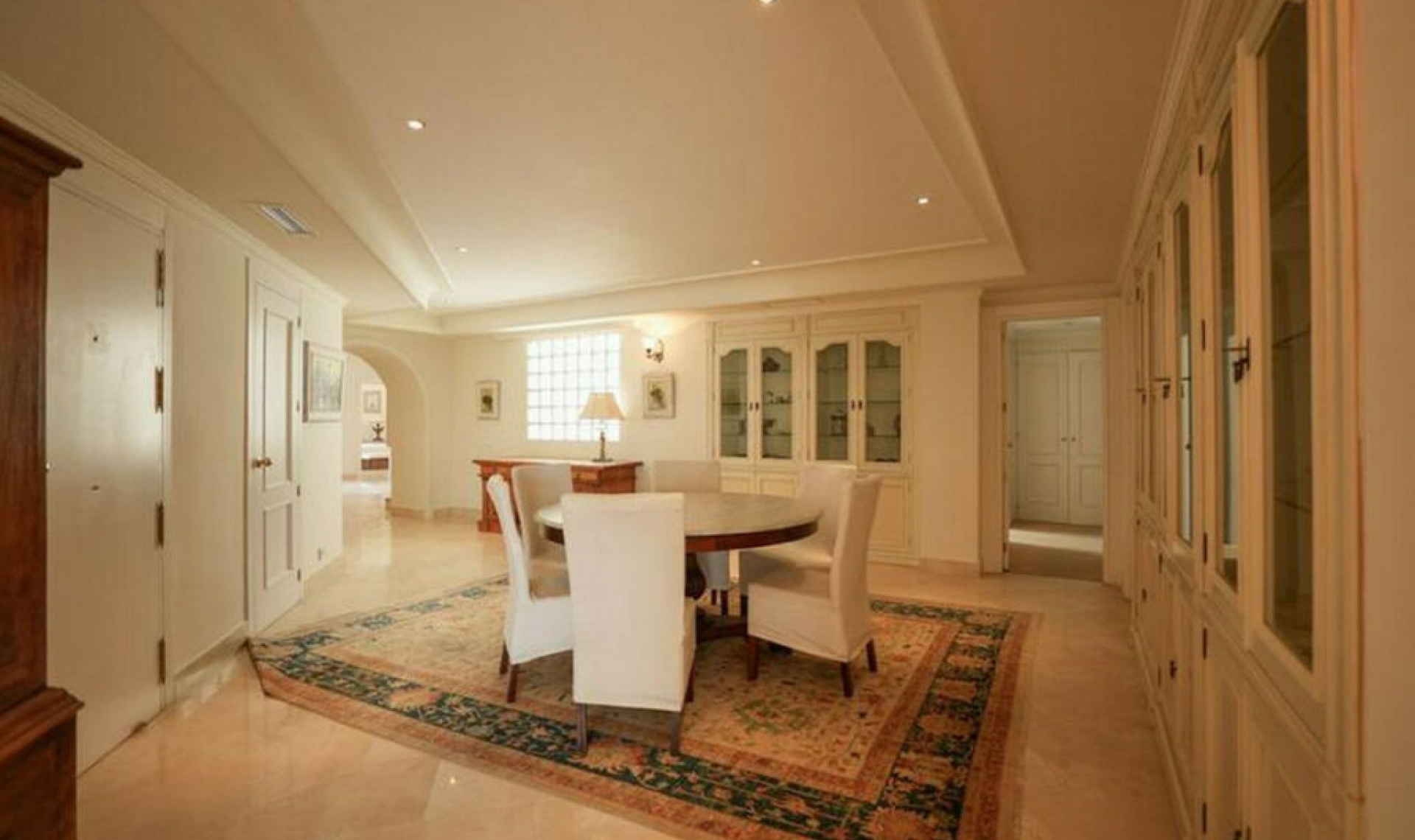 Resale - Apartment -
Sotogrande Marina