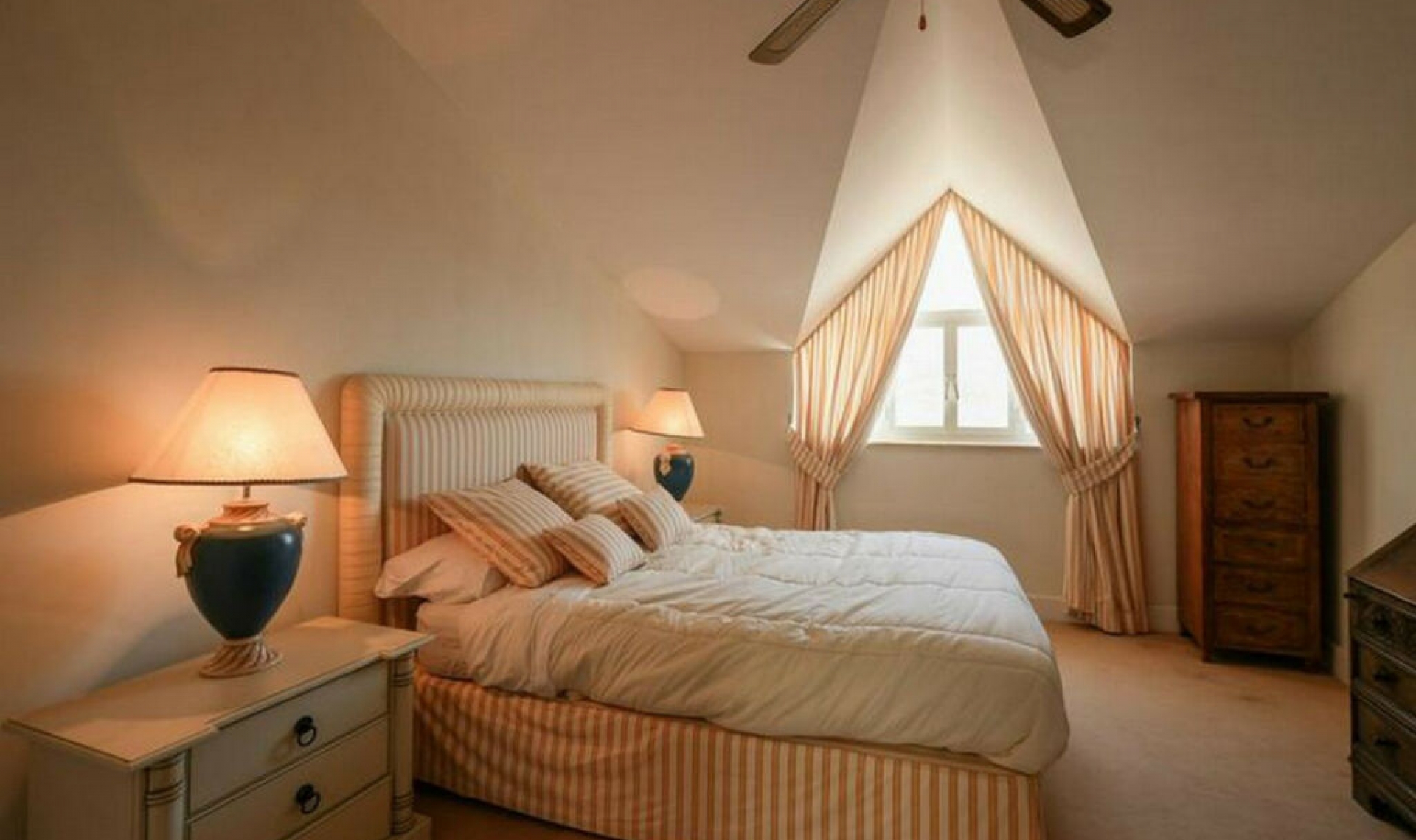 Resale - Apartment -
Sotogrande Marina