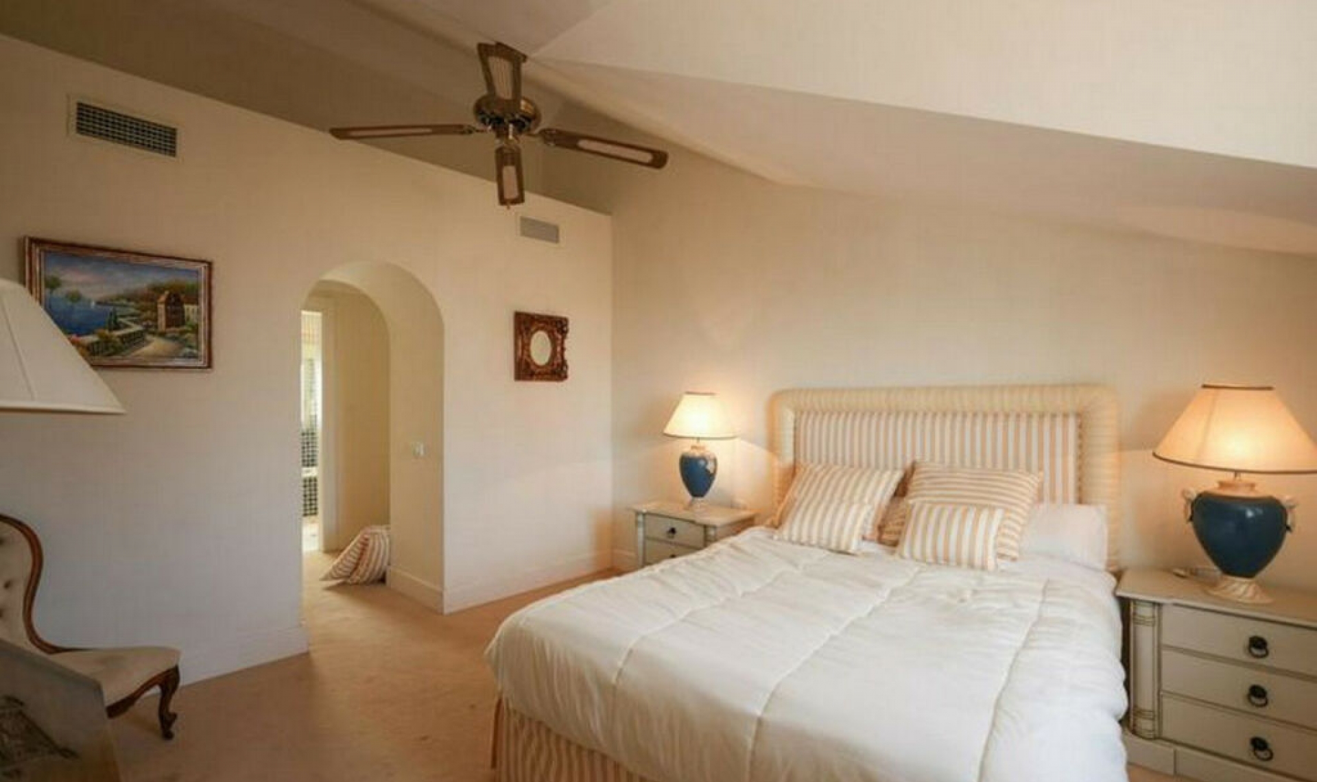 Resale - Apartment -
Sotogrande Marina