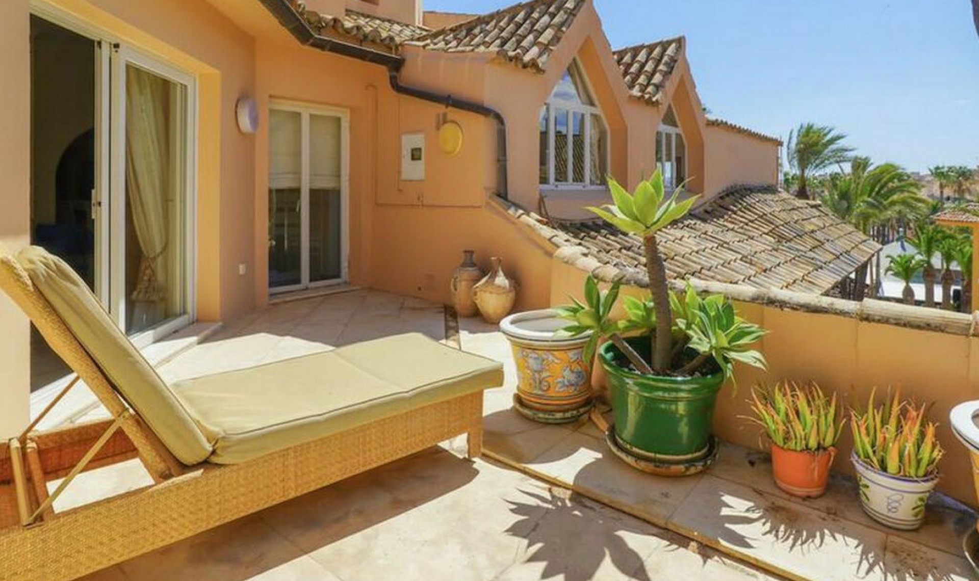 Resale - Apartment -
Sotogrande Marina