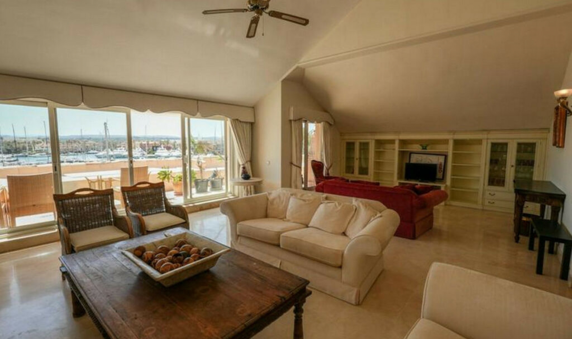 Resale - Apartment -
Sotogrande Marina