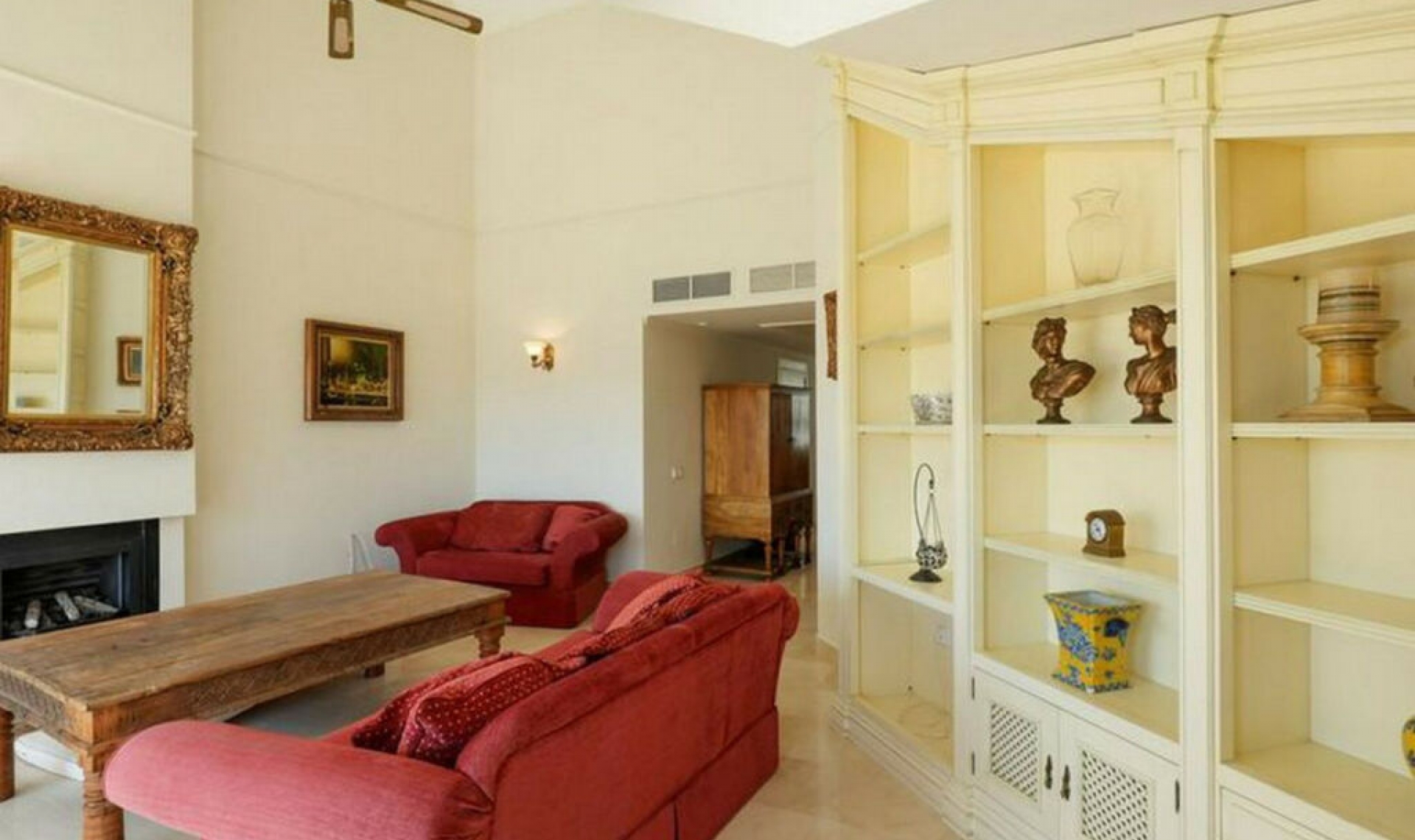 Resale - Apartment -
Sotogrande Marina