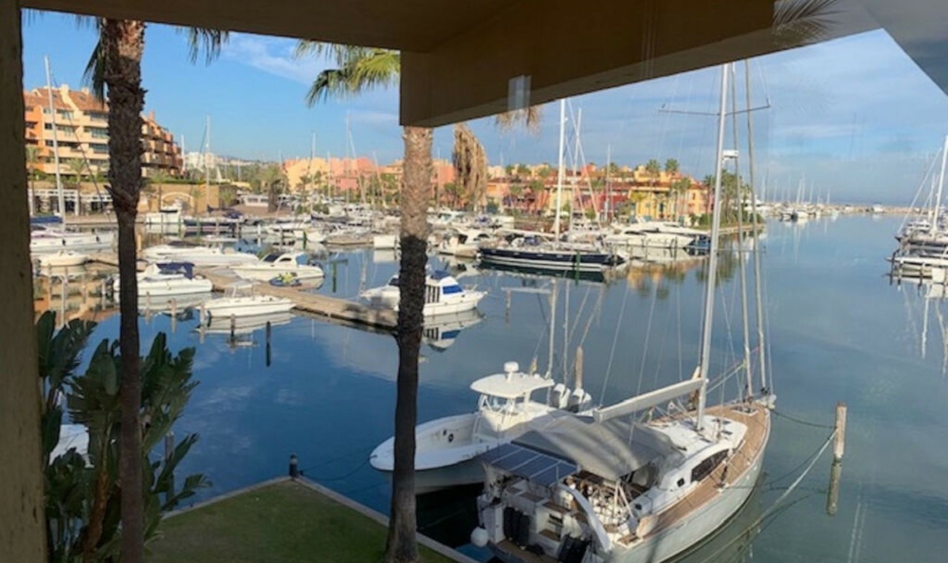 Resale - Apartment -
Sotogrande Marina
