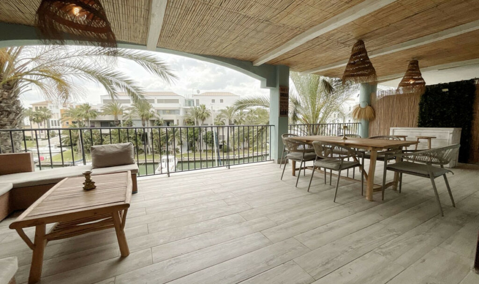 Resale - Apartment -
Sotogrande Marina