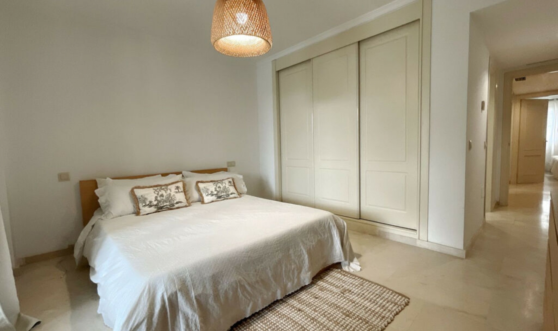 Resale - Apartment -
Sotogrande Marina