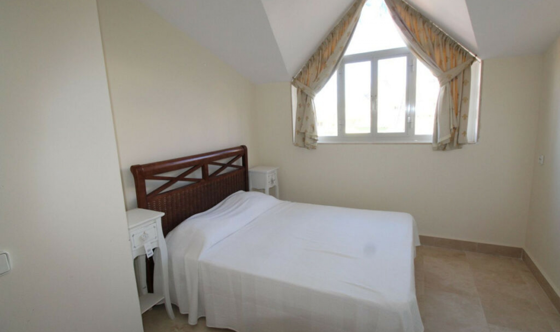 Resale - Apartment -
Sotogrande Puerto