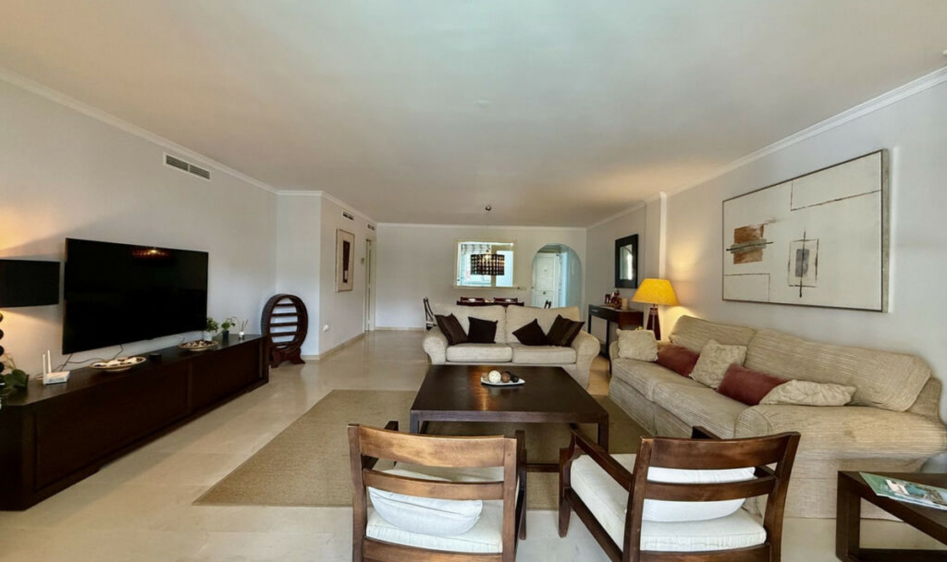 Resale - Apartment -
Sotogrande Puerto