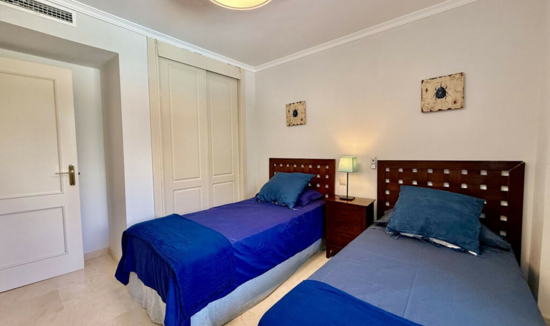 Resale - Apartment -
Sotogrande Puerto