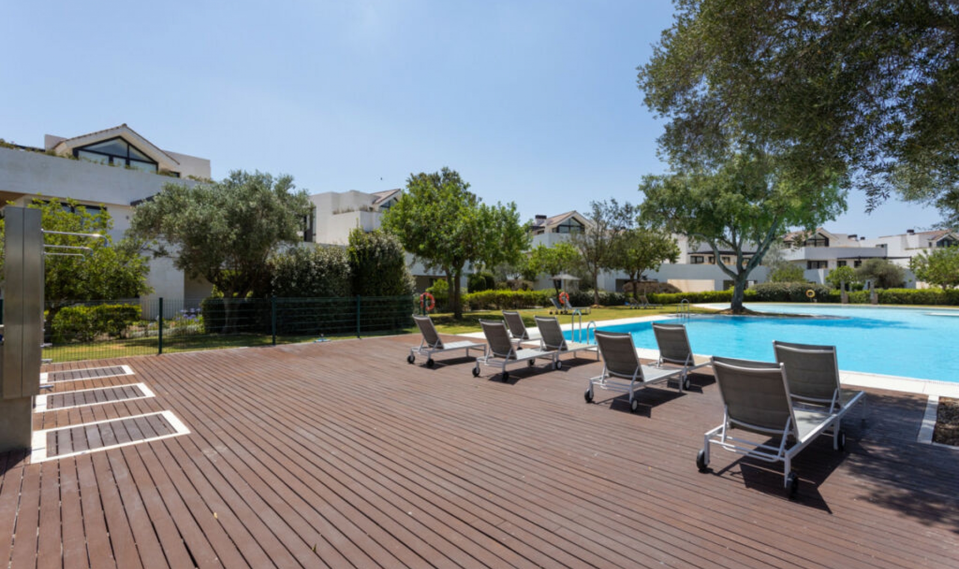 Resale - Apartment -
Sotogrande