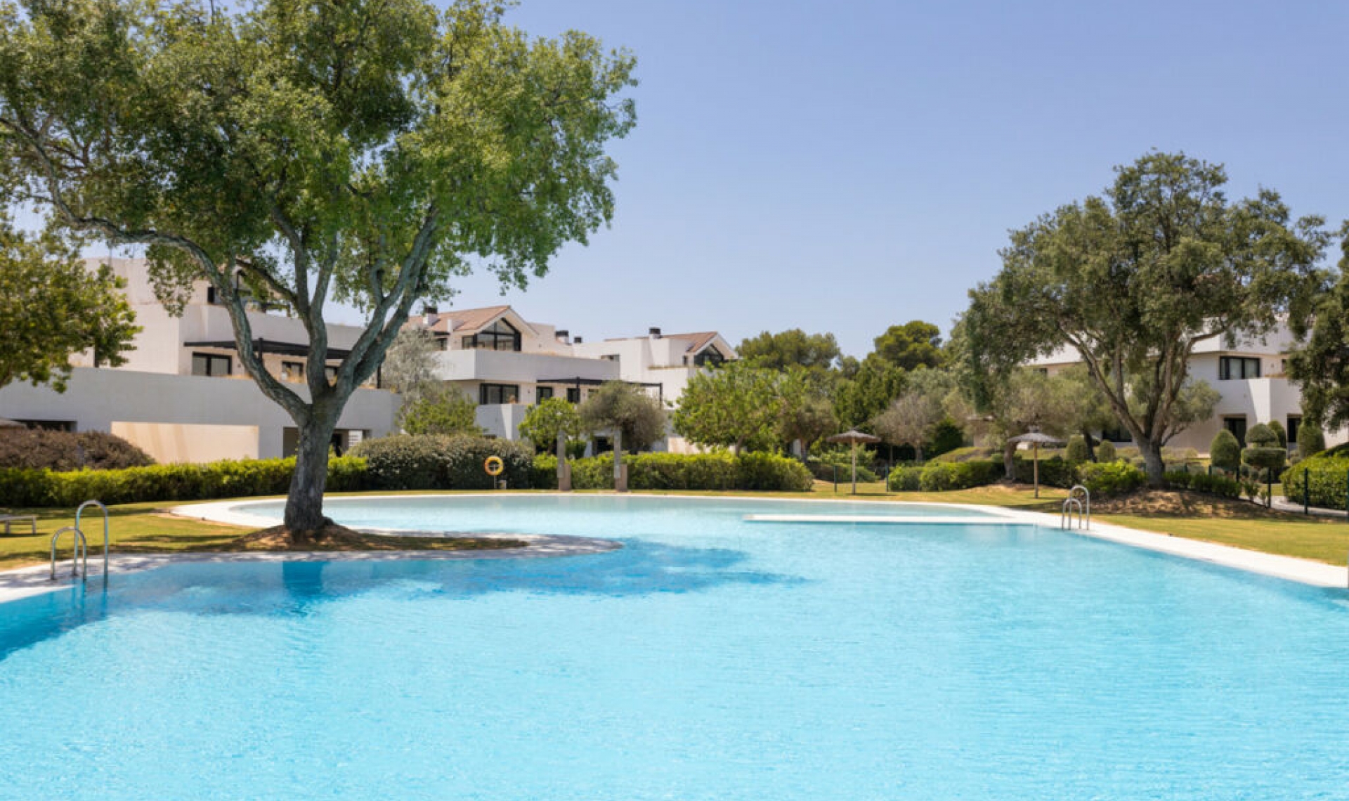 Resale - Apartment -
Sotogrande