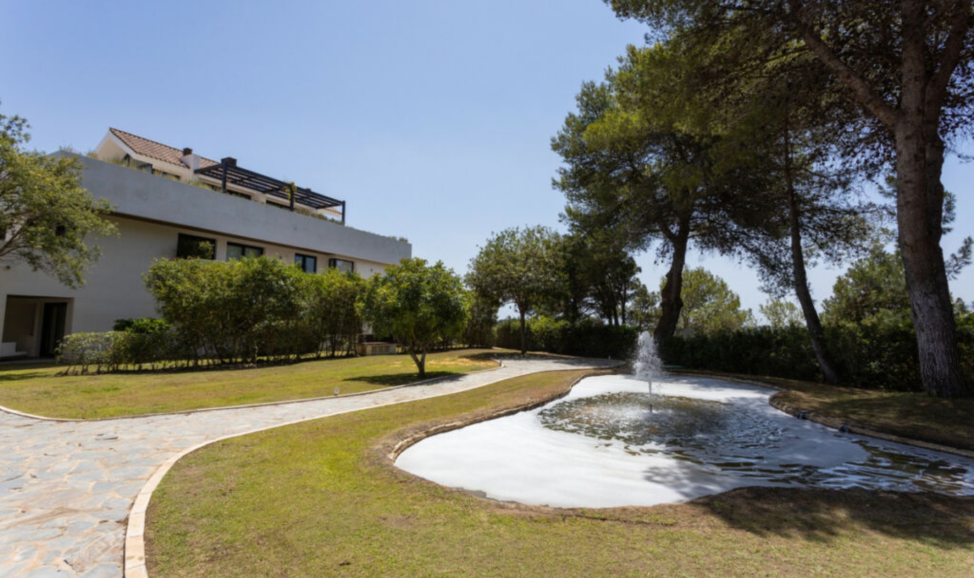 Resale - Apartment -
Sotogrande