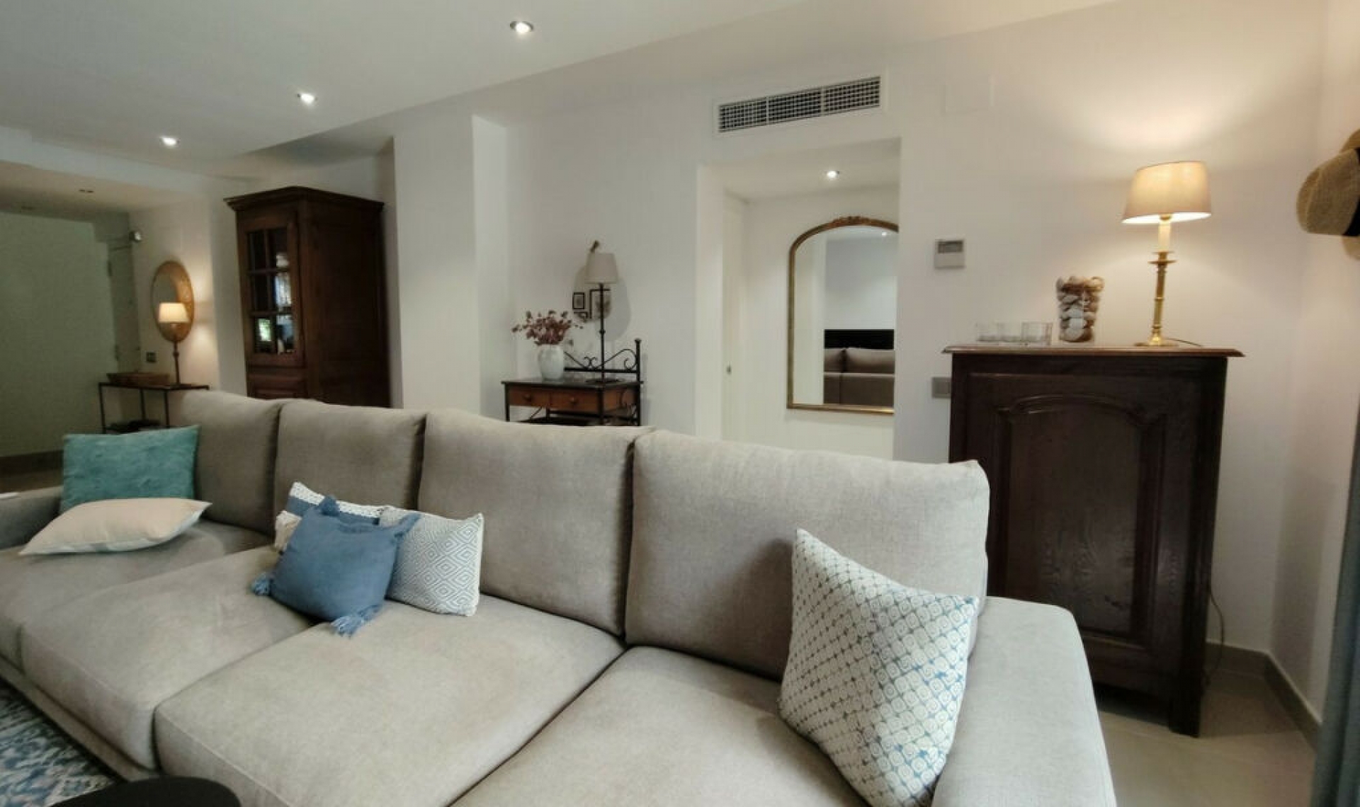 Resale - Apartment -
Sotogrande