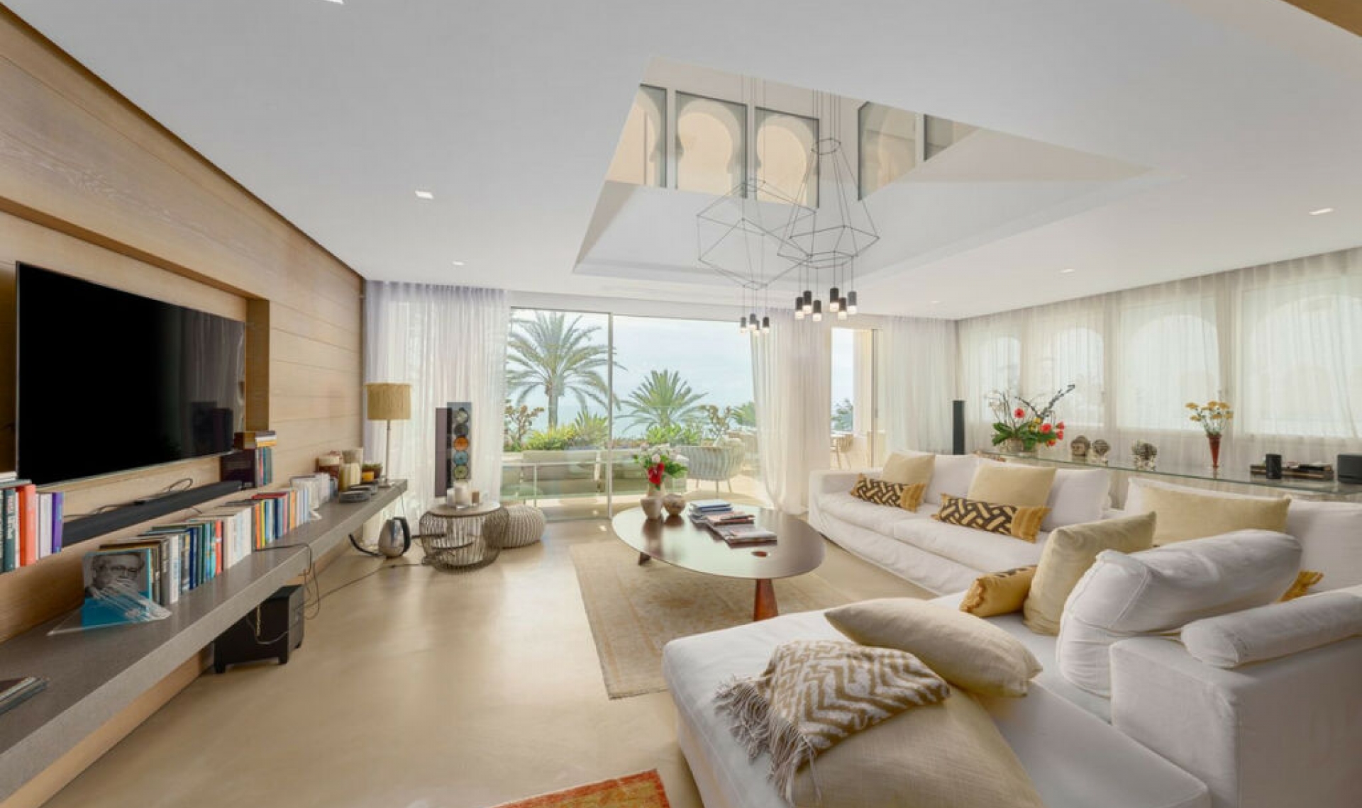 Resale - Apartment -
The Golden Mile