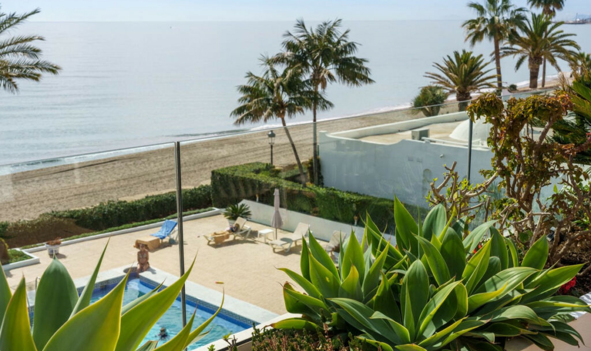 Resale - Apartment -
The Golden Mile