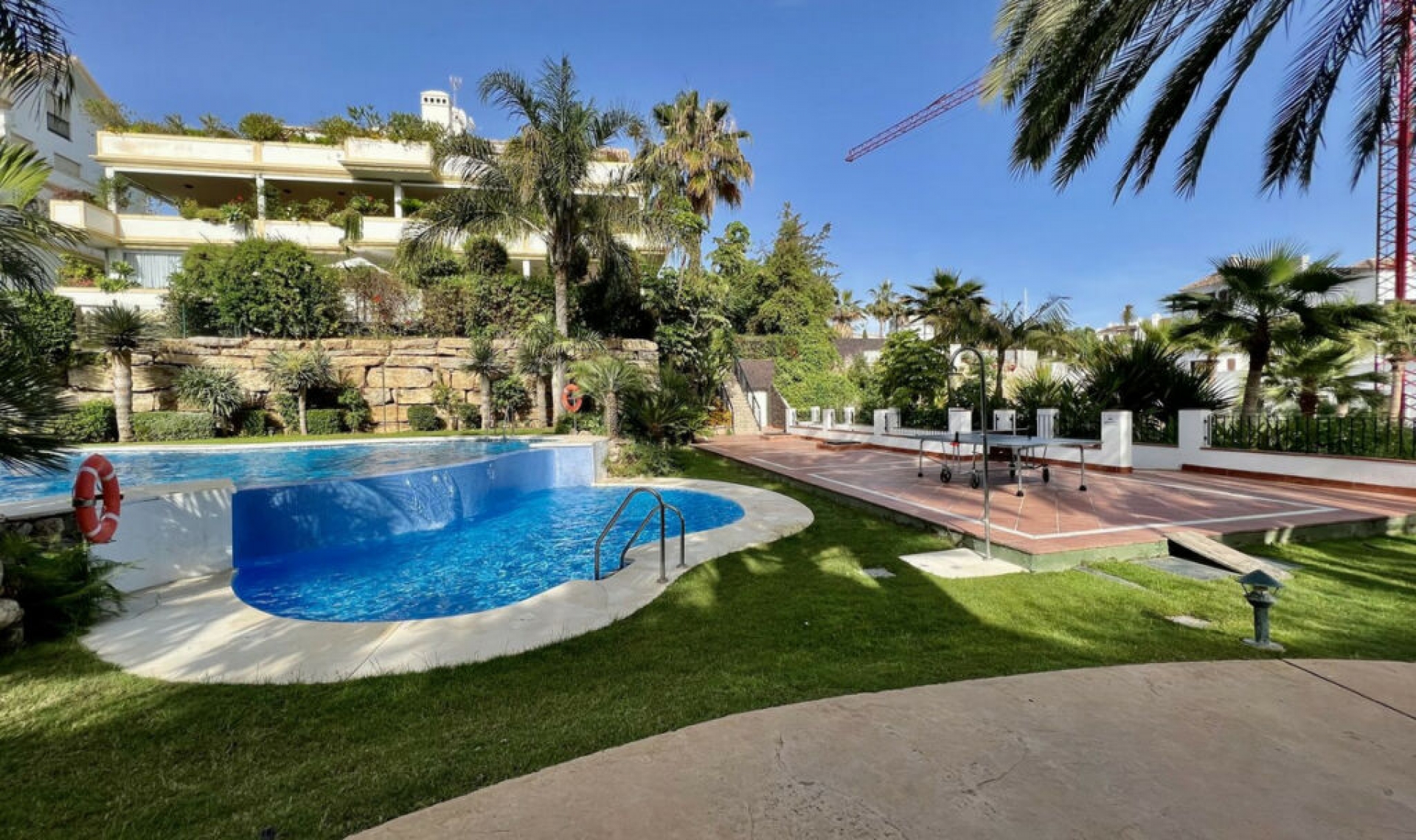 Resale - Apartment -
The Golden Mile