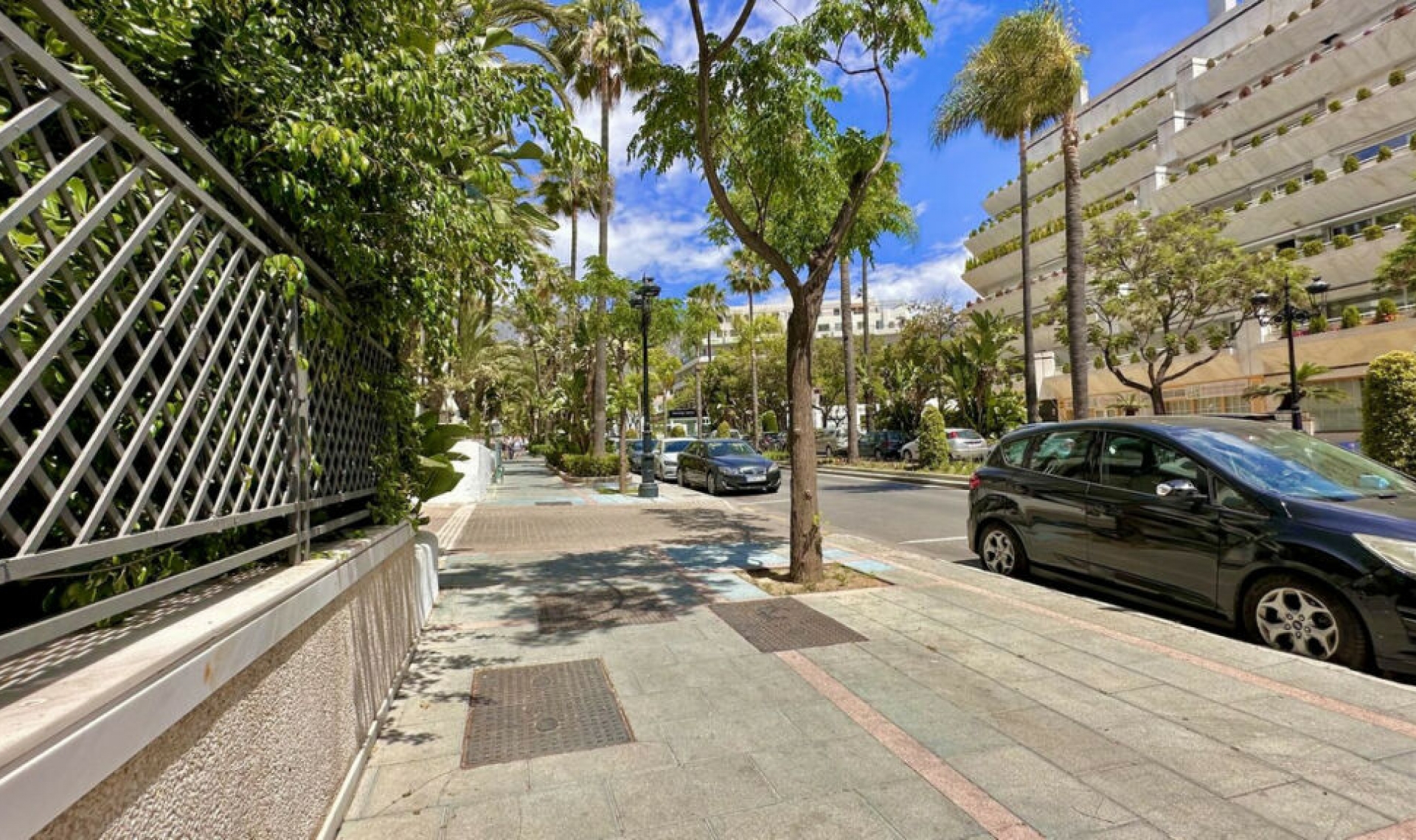 Resale - Apartment -
The Golden Mile