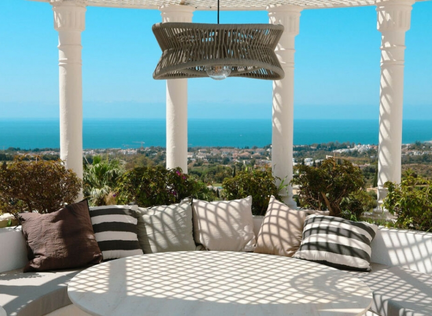 Resale - Apartment -
The Golden Mile