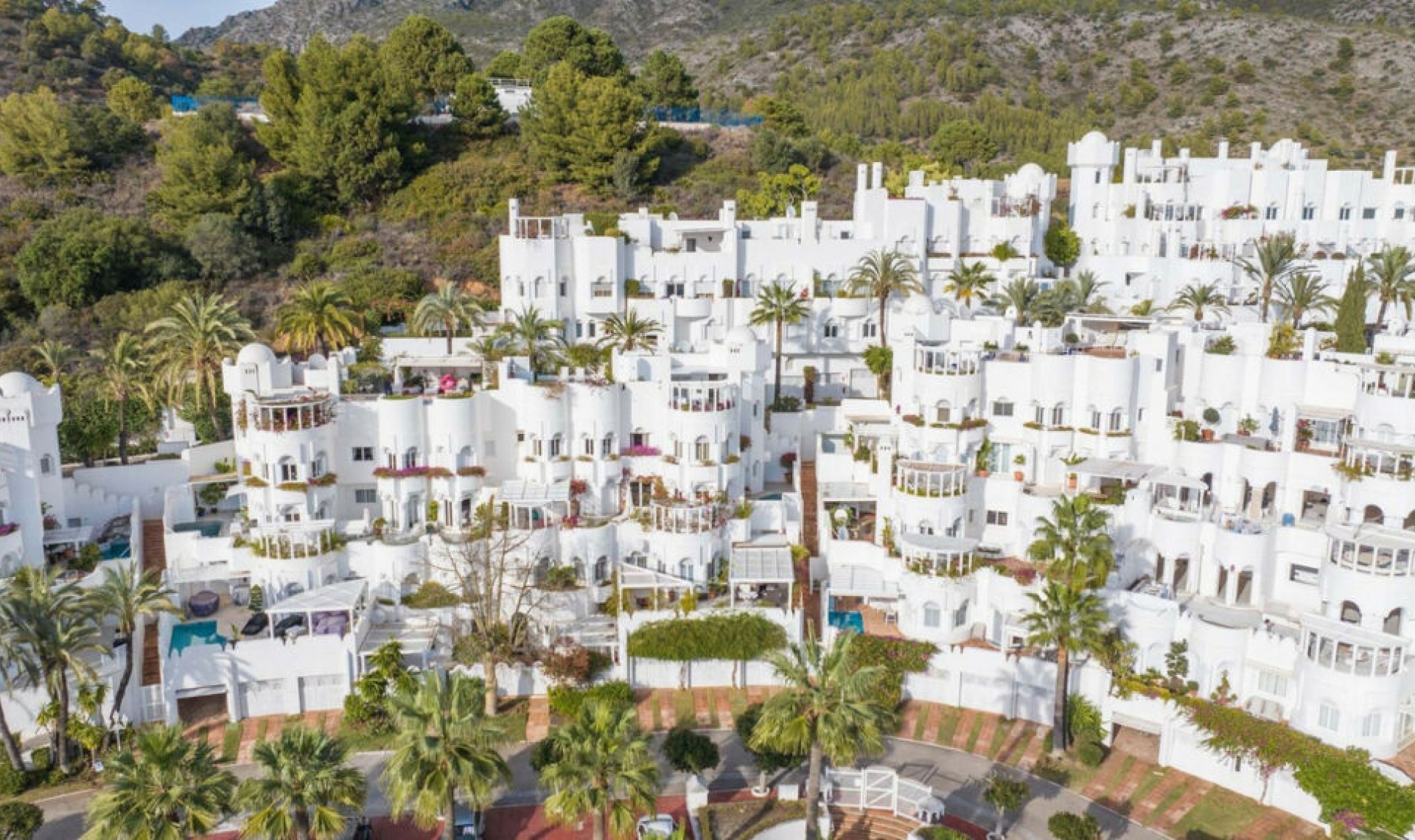 Resale - Apartment -
The Golden Mile