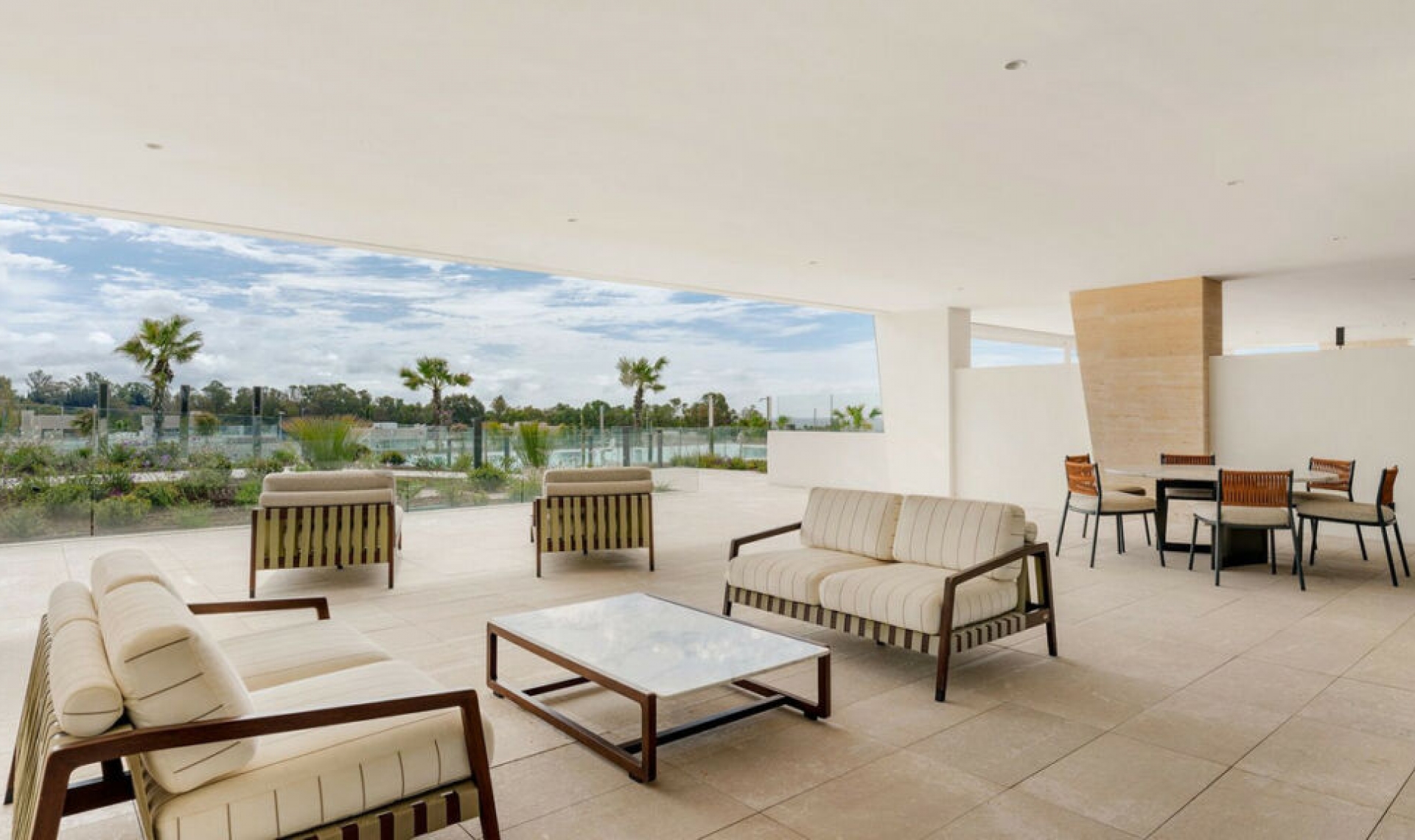 Resale - Apartment -
The Golden Mile