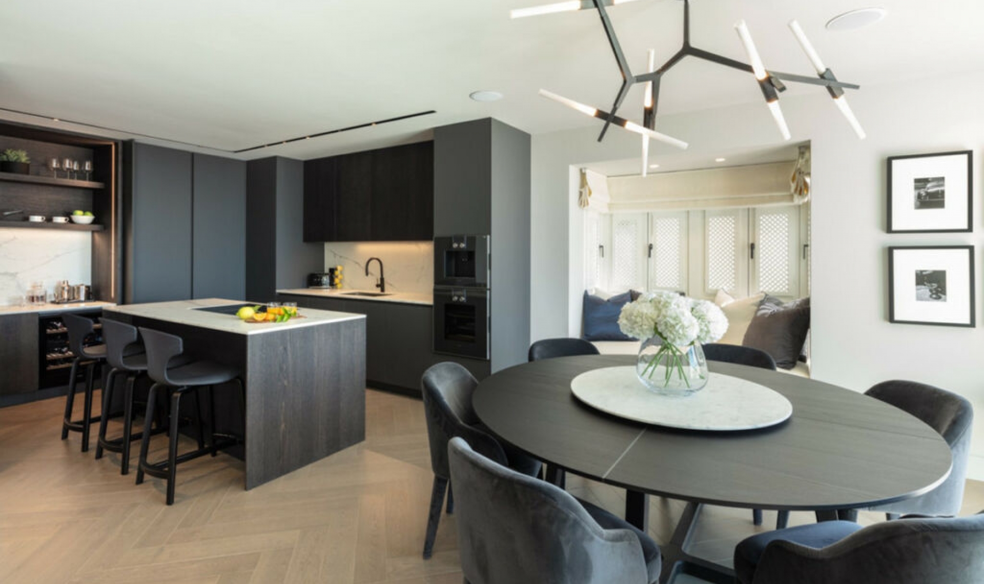 Resale - Apartment -
The Golden Mile