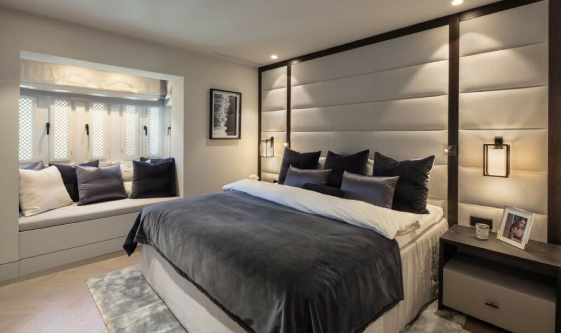 Resale - Apartment -
The Golden Mile