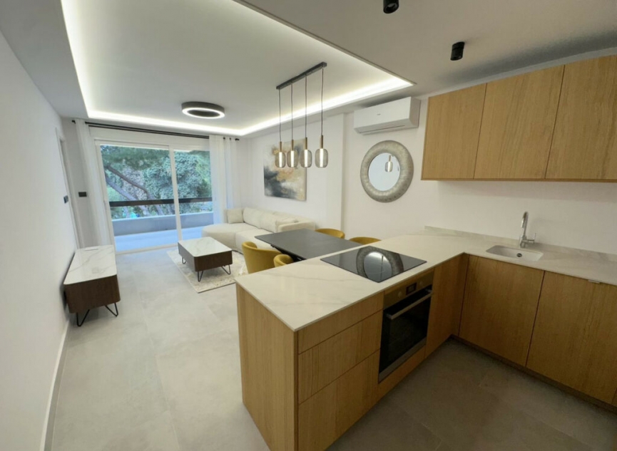 Resale - Apartment -
The Golden Mile