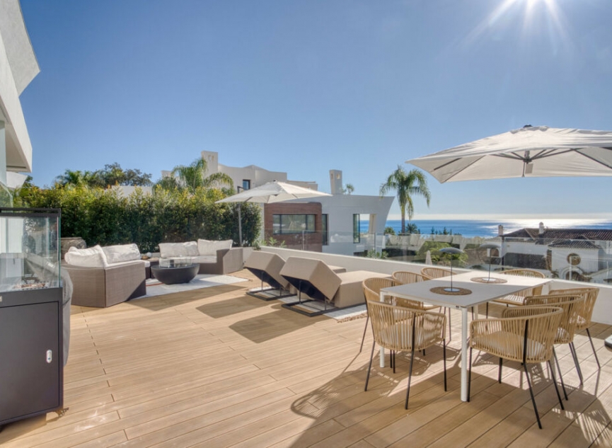 Resale - Apartment -
The Golden Mile