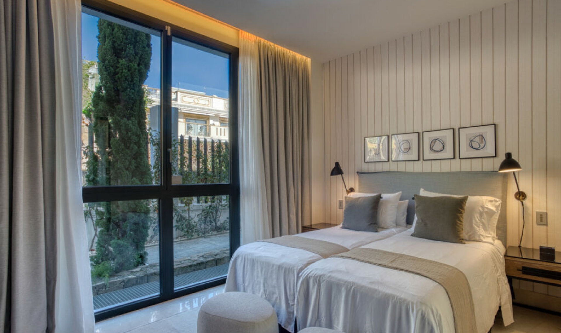 Resale - Apartment -
The Golden Mile