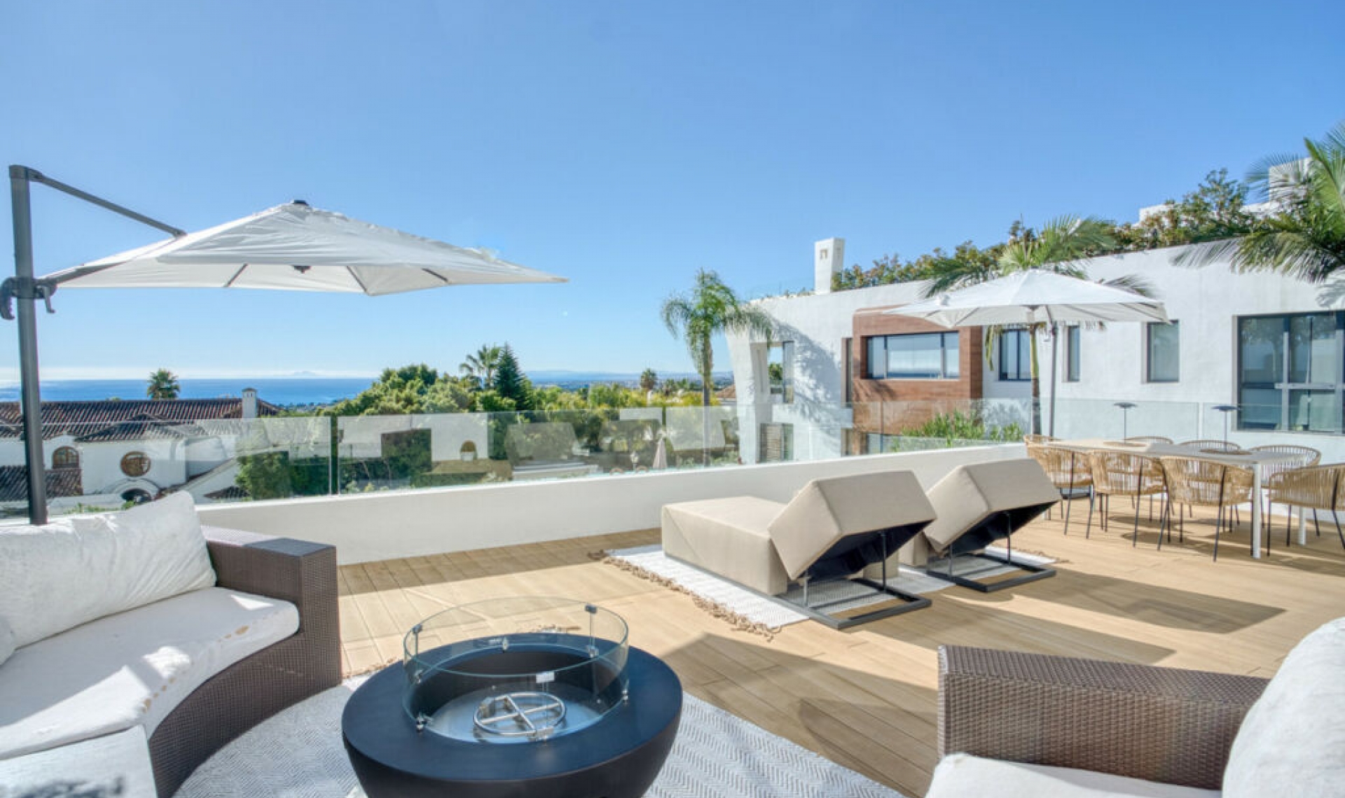 Resale - Apartment -
The Golden Mile