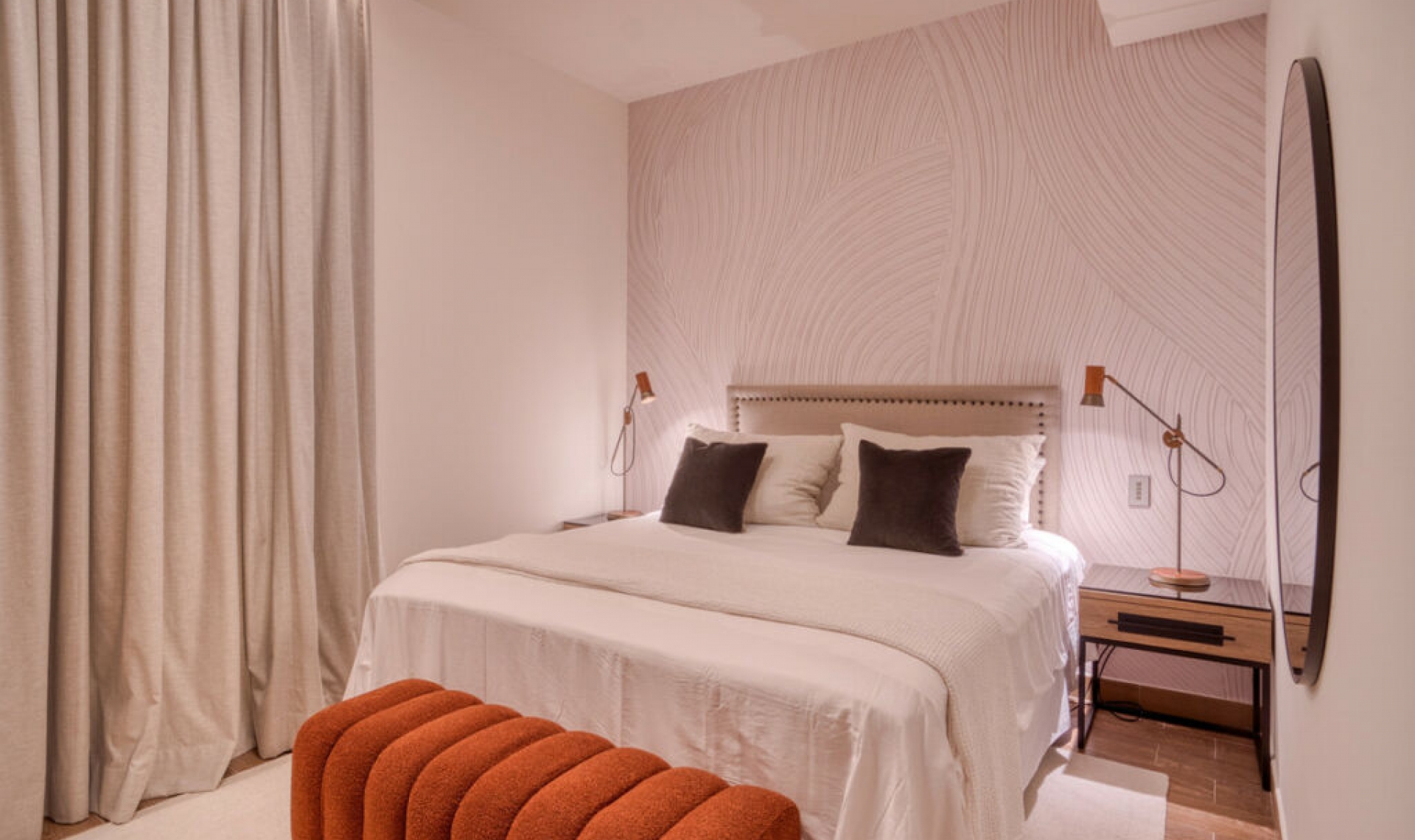 Resale - Apartment -
The Golden Mile