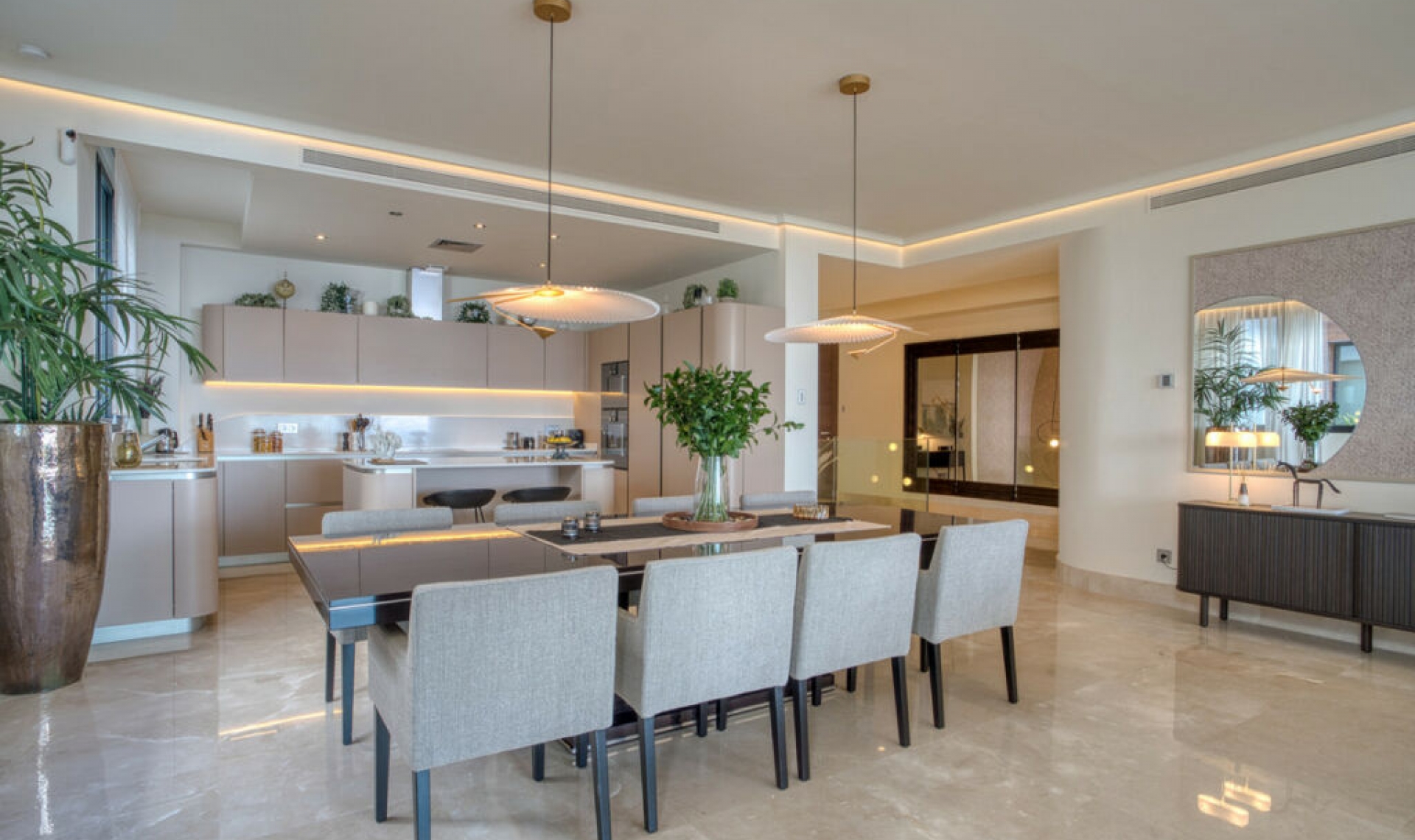 Resale - Apartment -
The Golden Mile