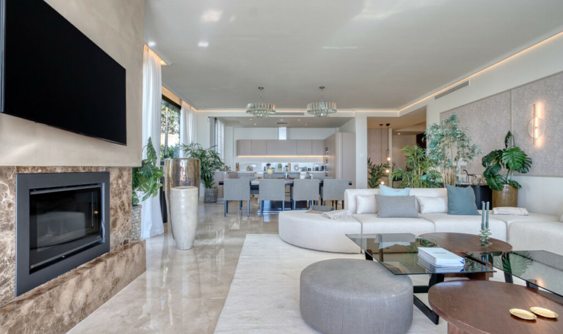 Resale - Apartment -
The Golden Mile