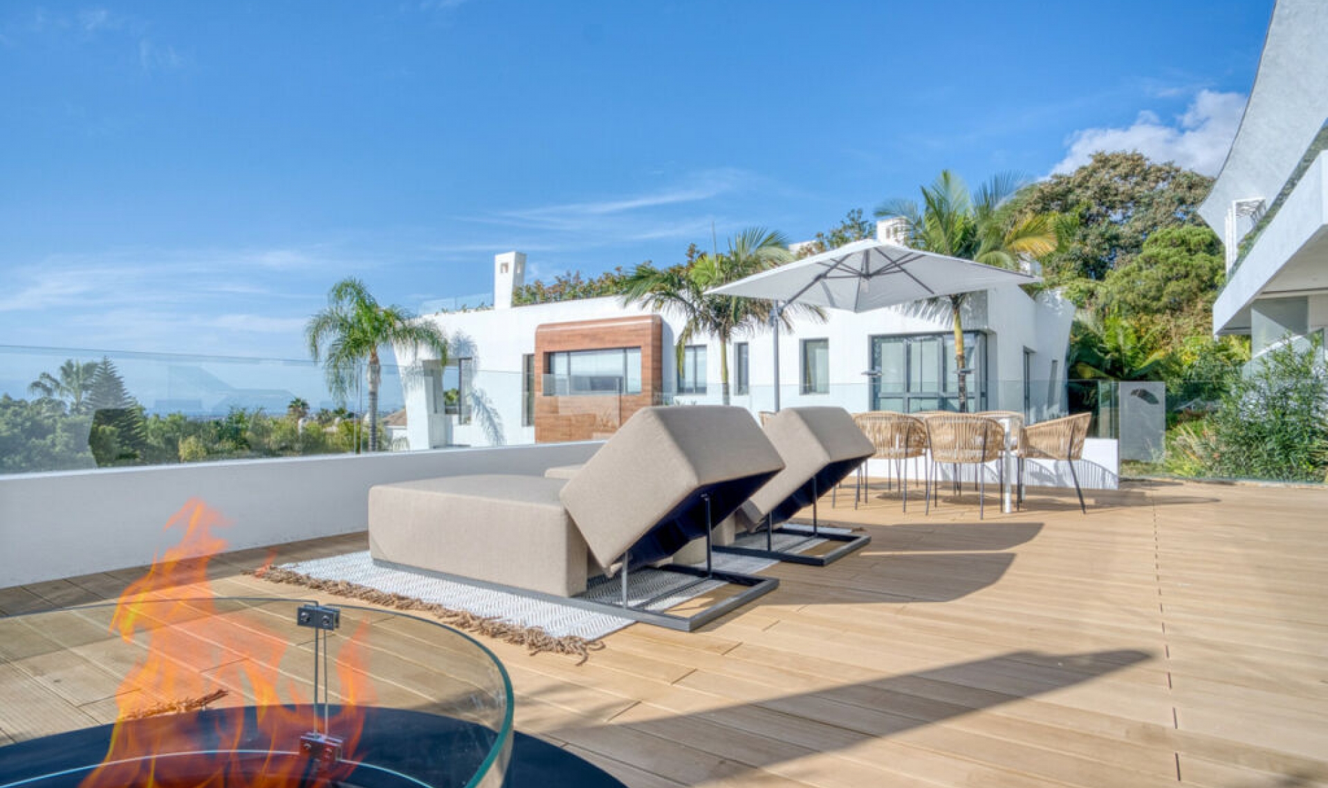 Resale - Apartment -
The Golden Mile