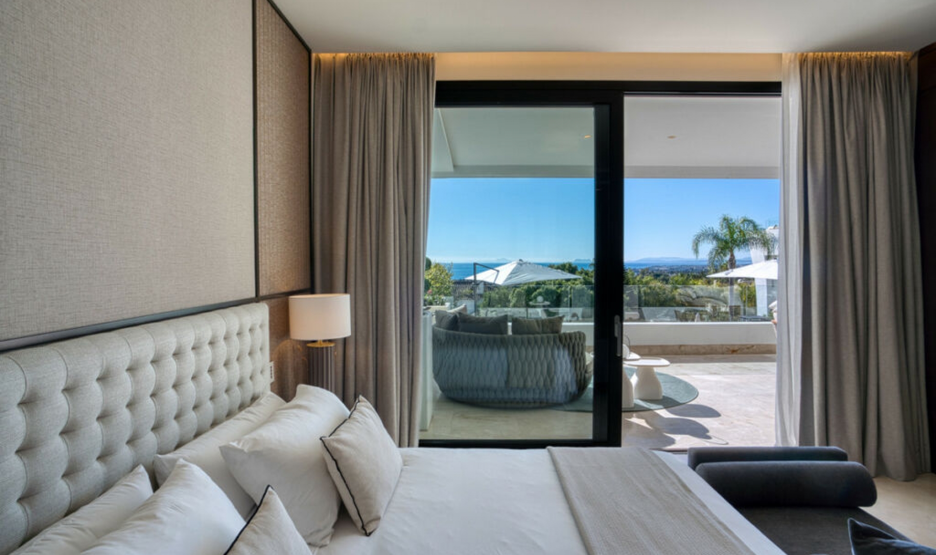 Resale - Apartment -
The Golden Mile