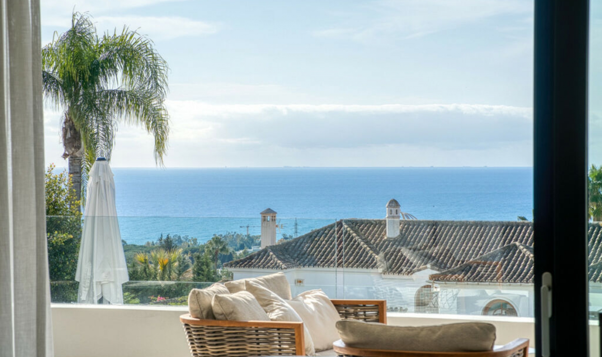 Resale - Apartment -
The Golden Mile