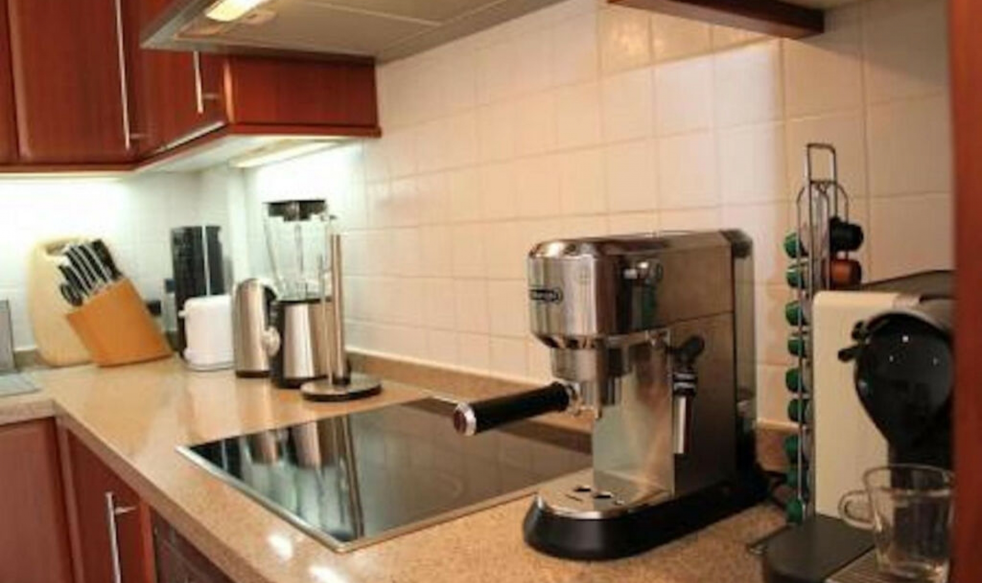 Resale - Apartment -
The Golden Mile