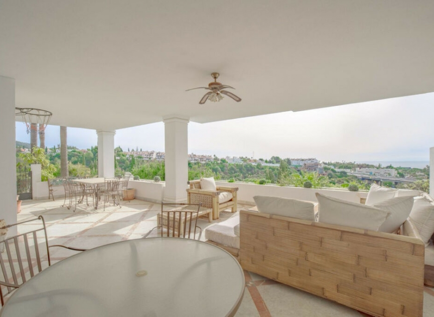 Resale - Apartment -
The Golden Mile