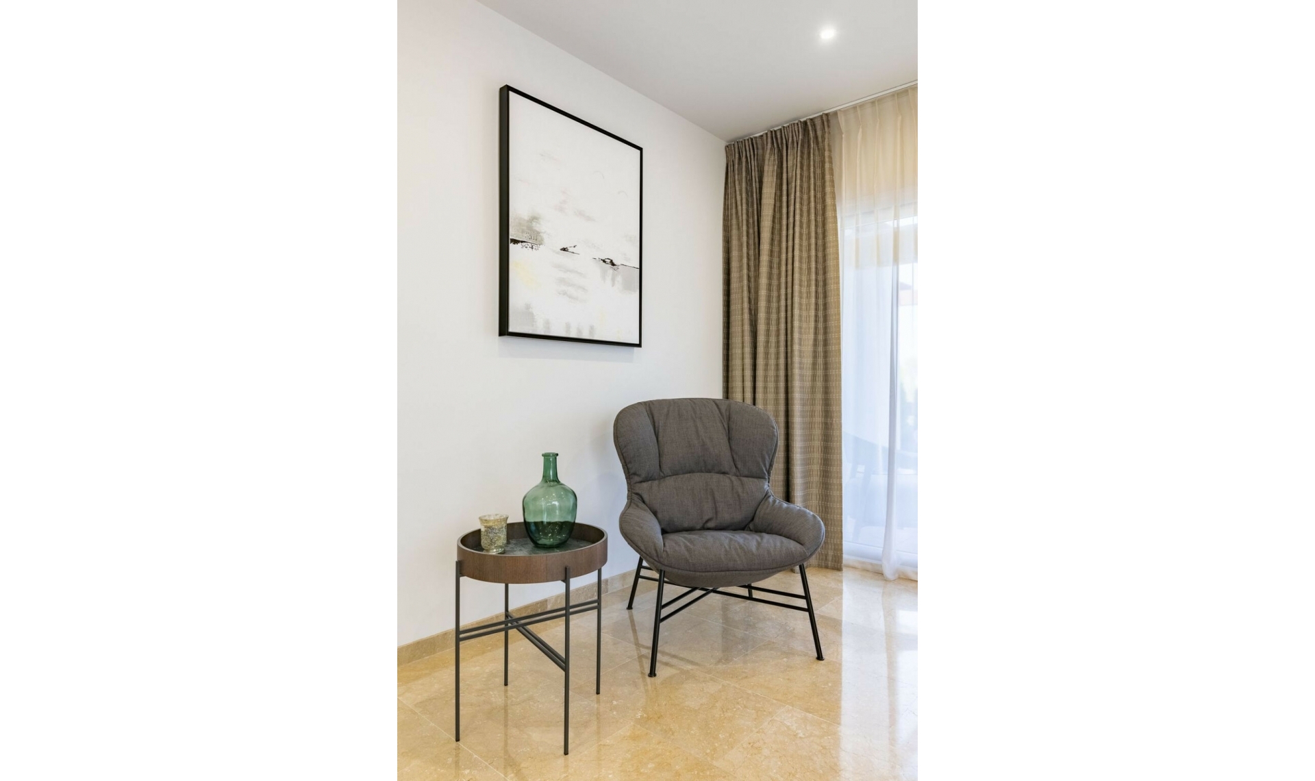 Resale - Apartment -
The Golden Mile