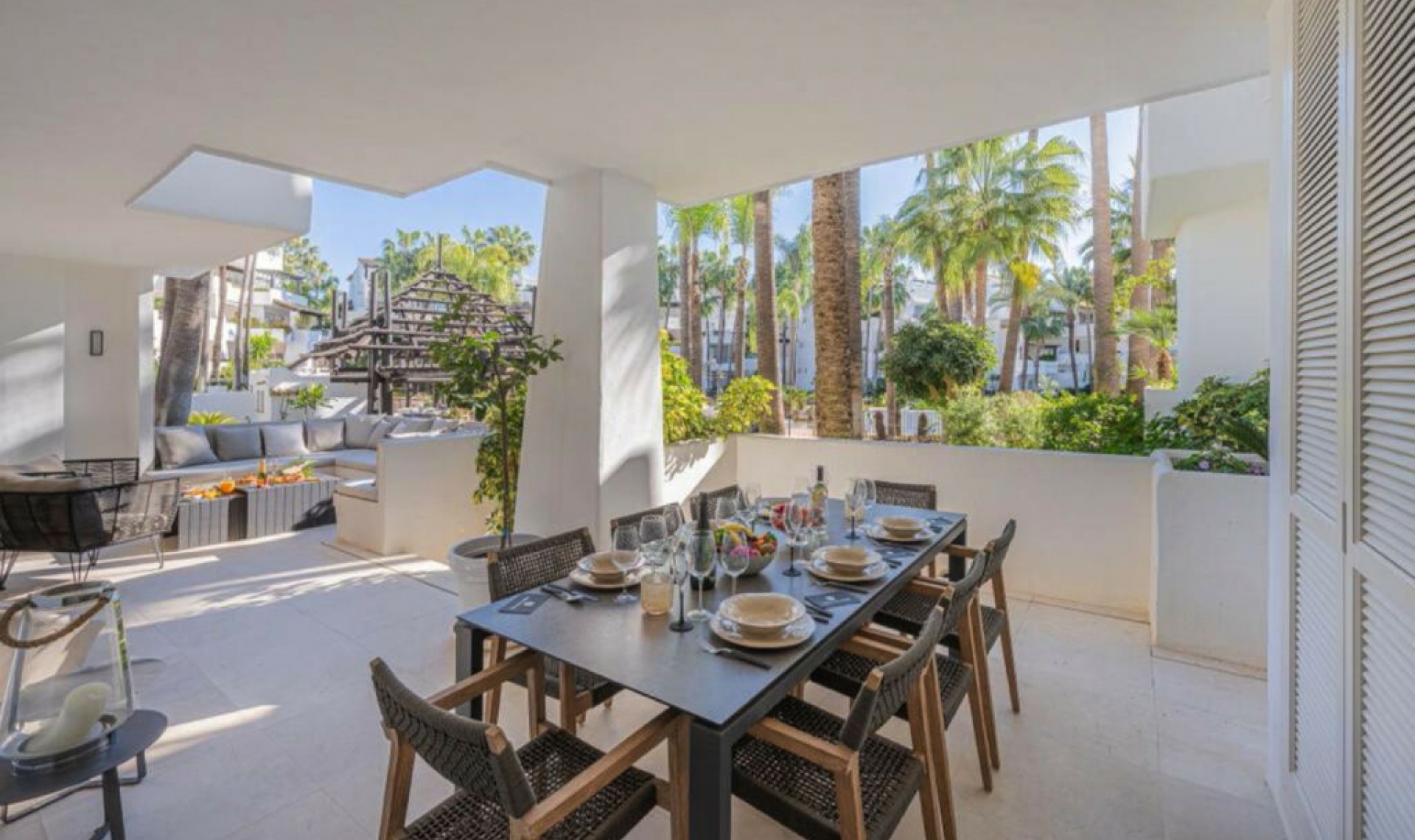Resale - Apartment -
The Golden Mile