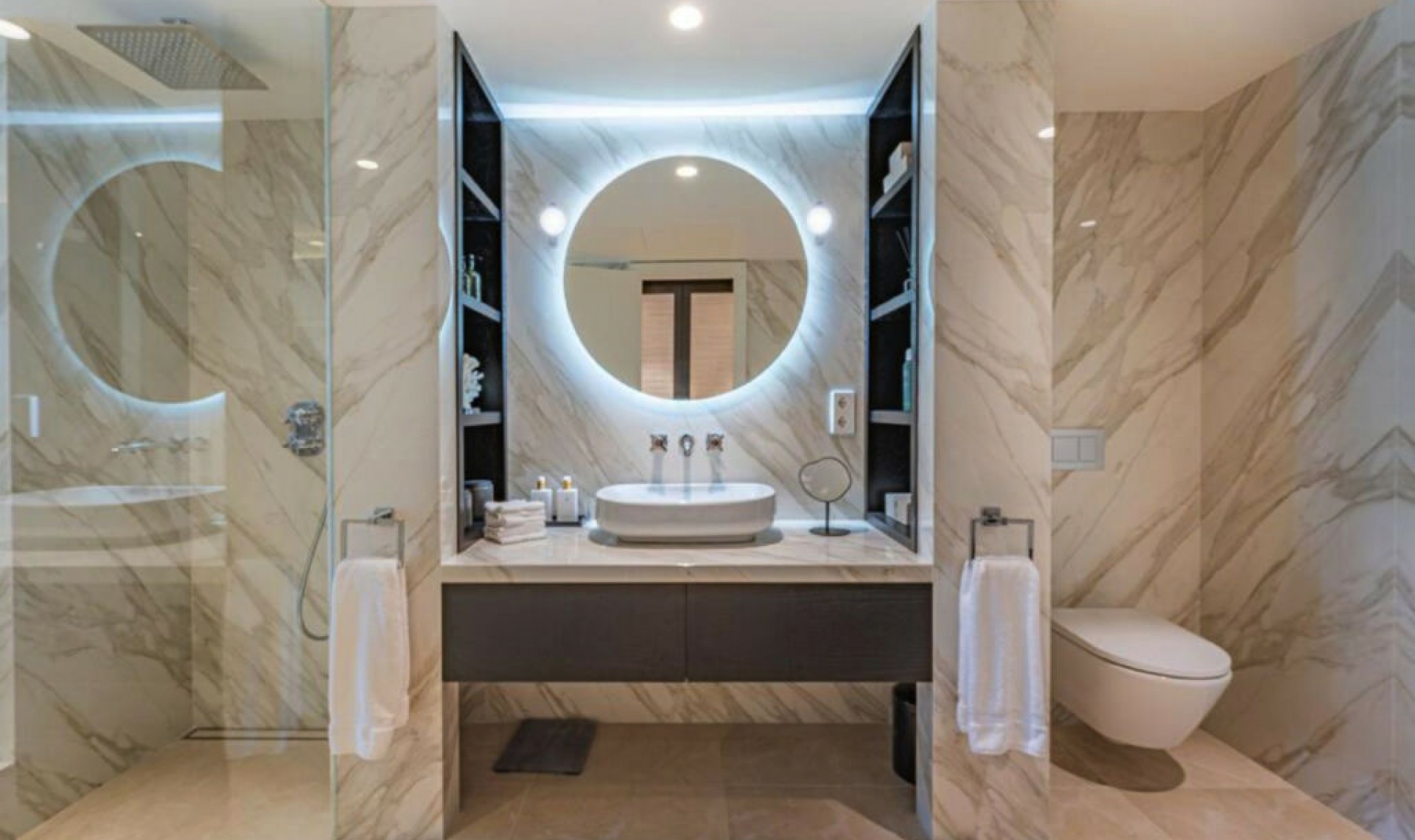 Resale - Apartment -
The Golden Mile