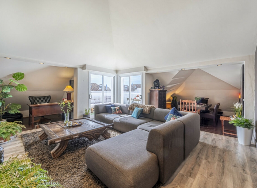 Resale - Apartment -
The Golden Mile