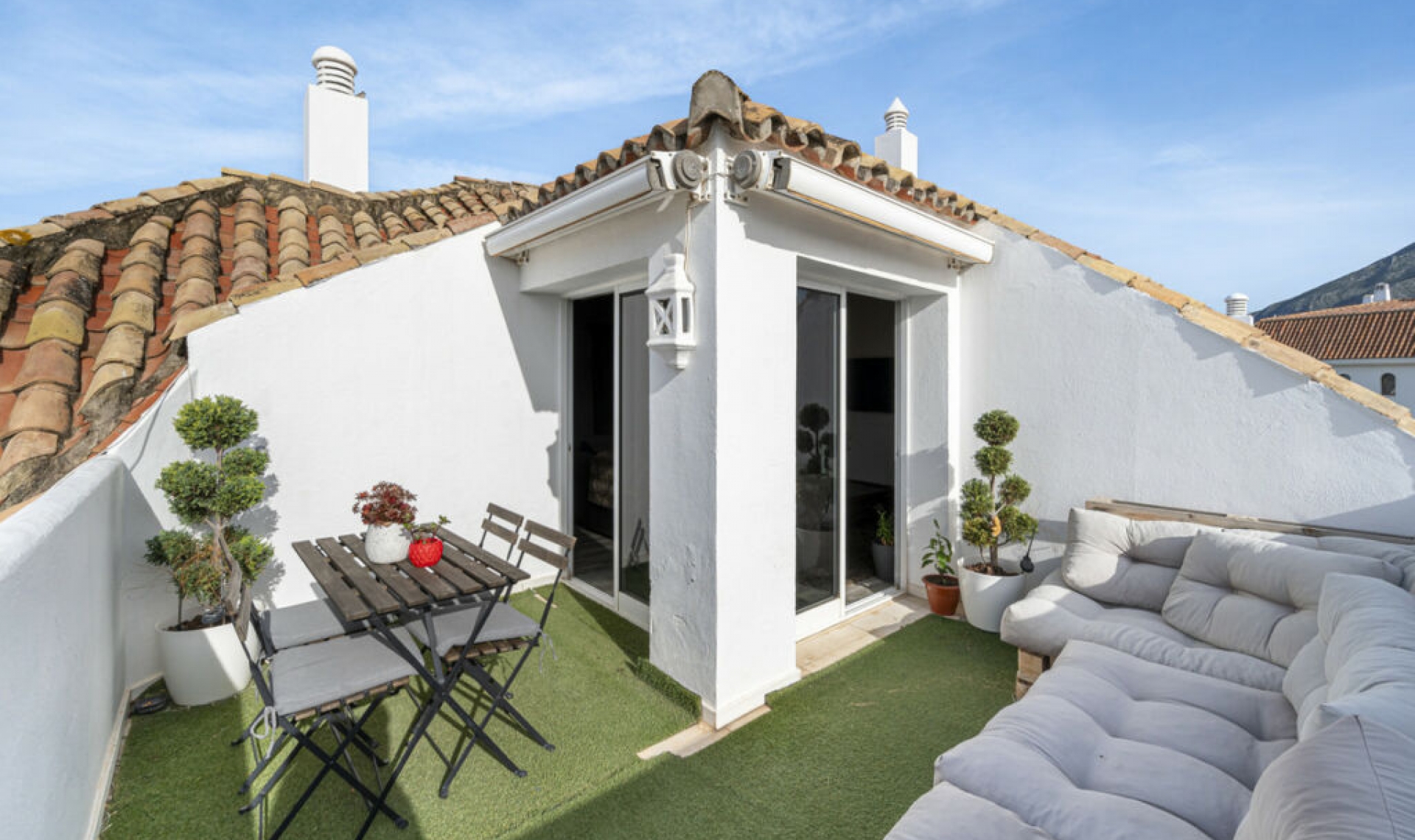 Resale - Apartment -
The Golden Mile