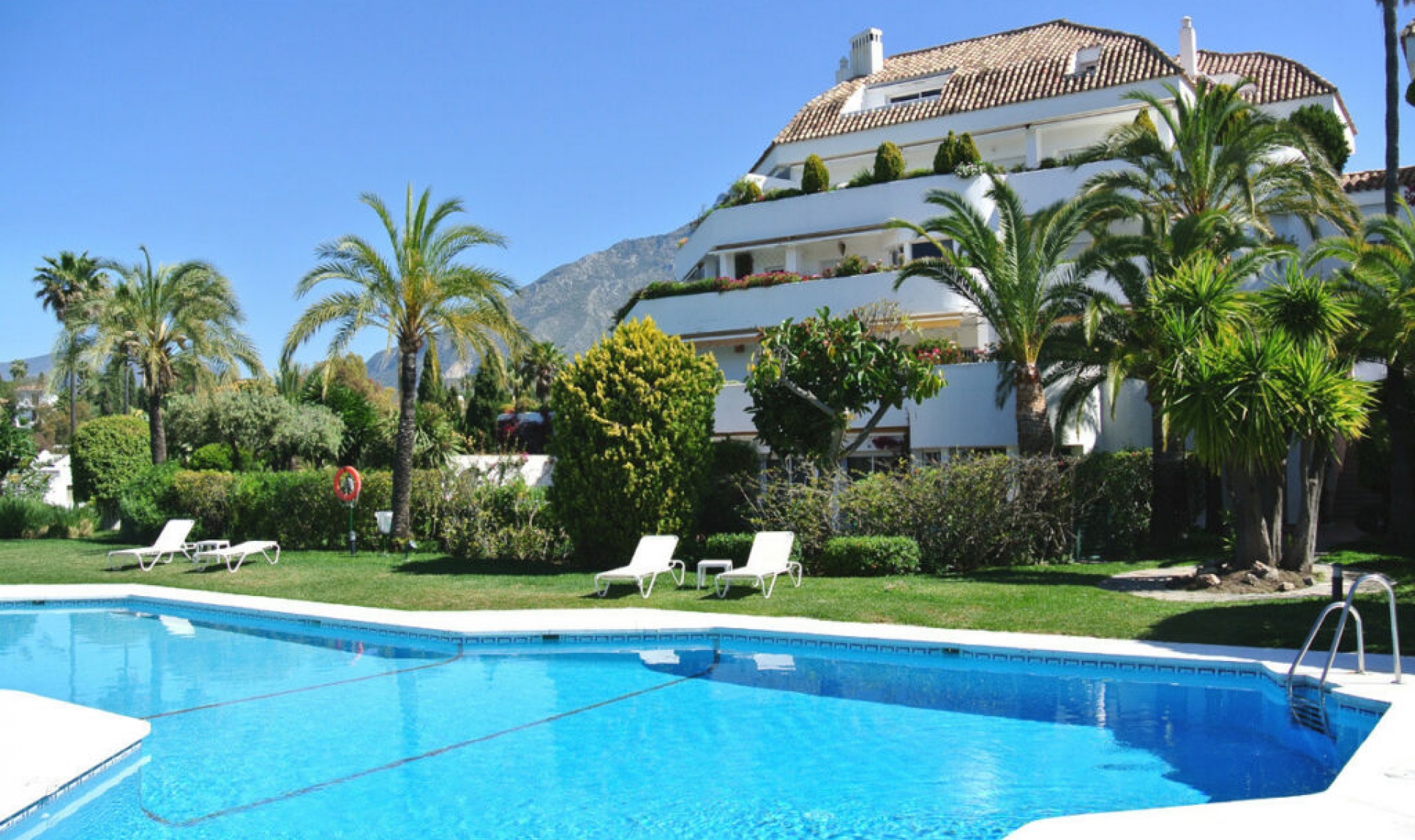 Resale - Apartment -
The Golden Mile
