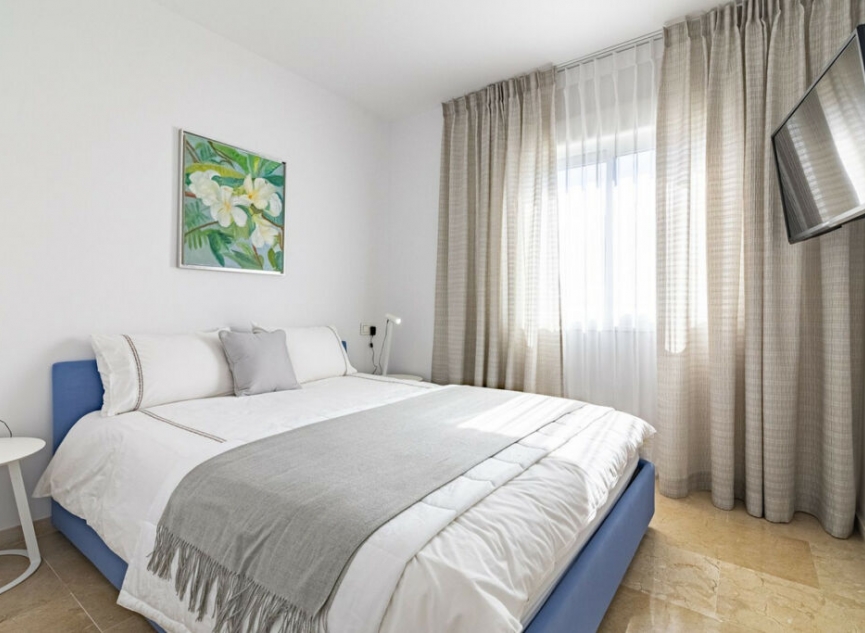 Resale - Apartment -
The Golden Mile