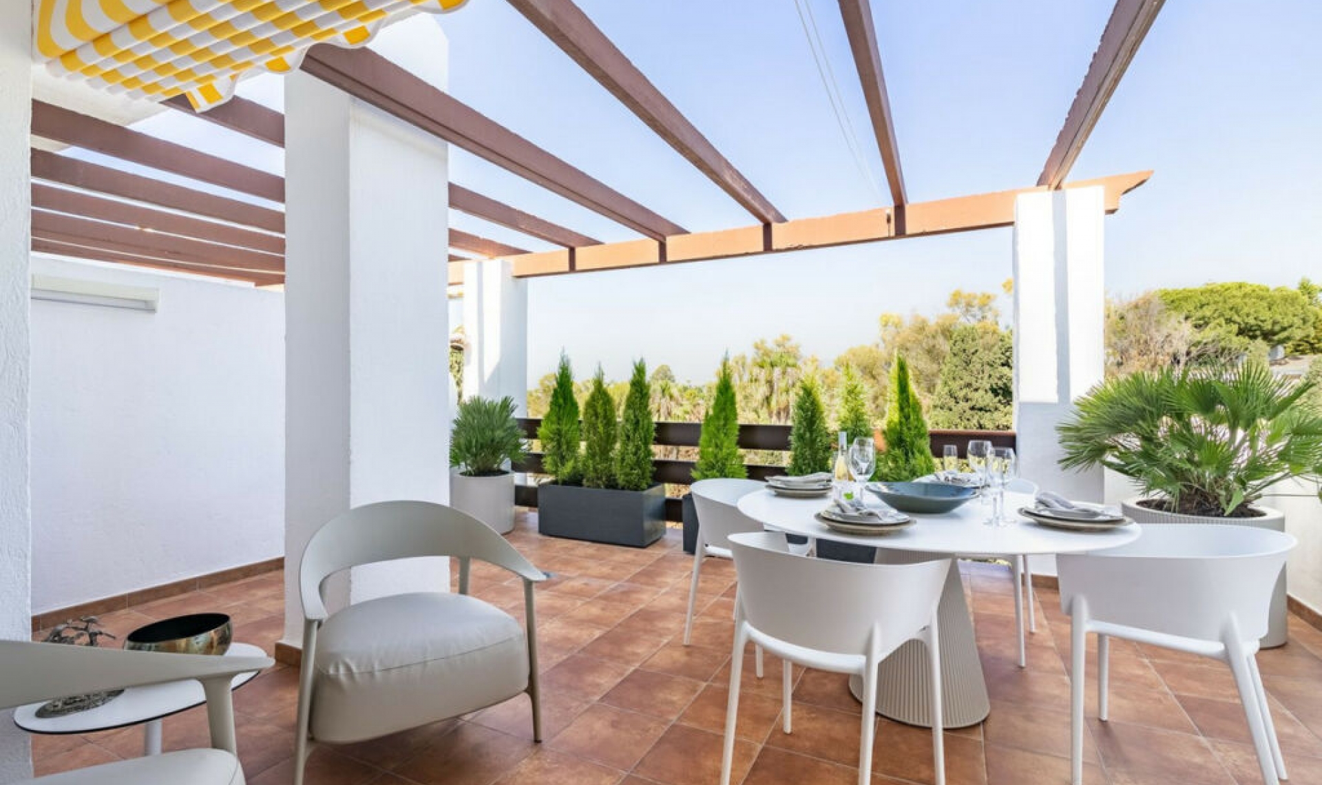 Resale - Apartment -
The Golden Mile